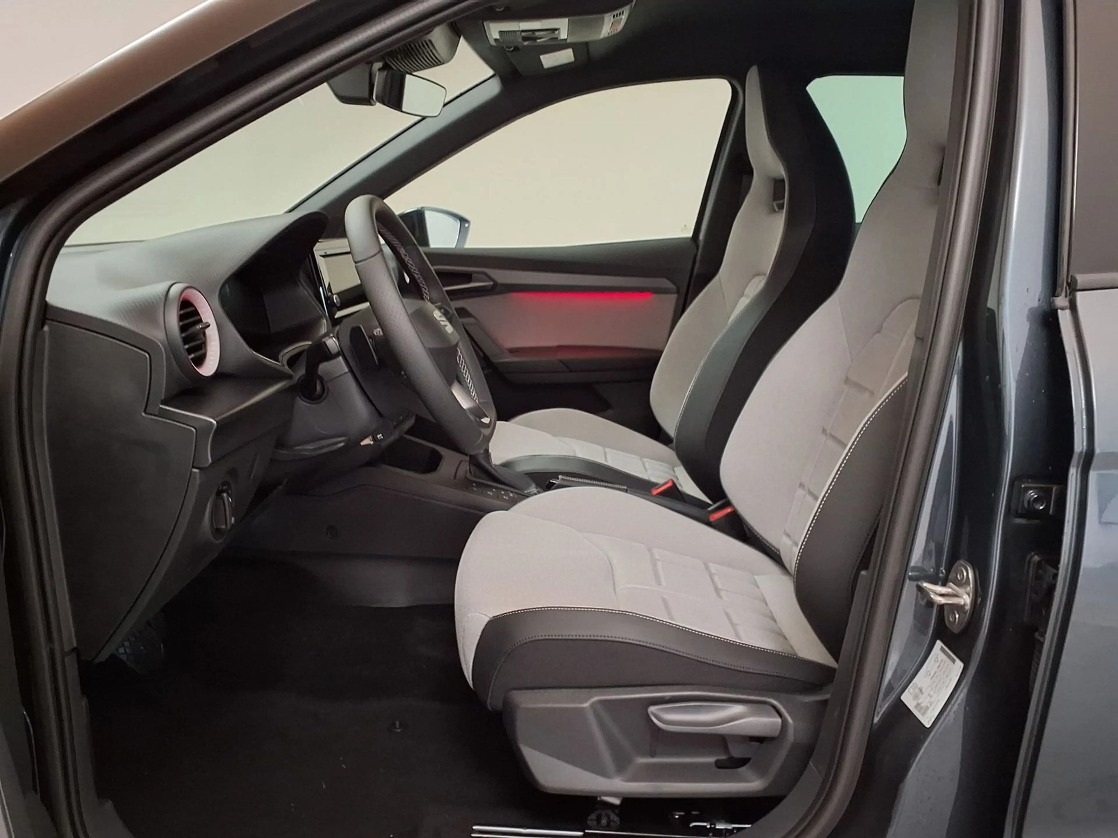 SEAT Arona FR ACC|RFK|LED|Carplay|Klima|PDC|SHZ — photo 9