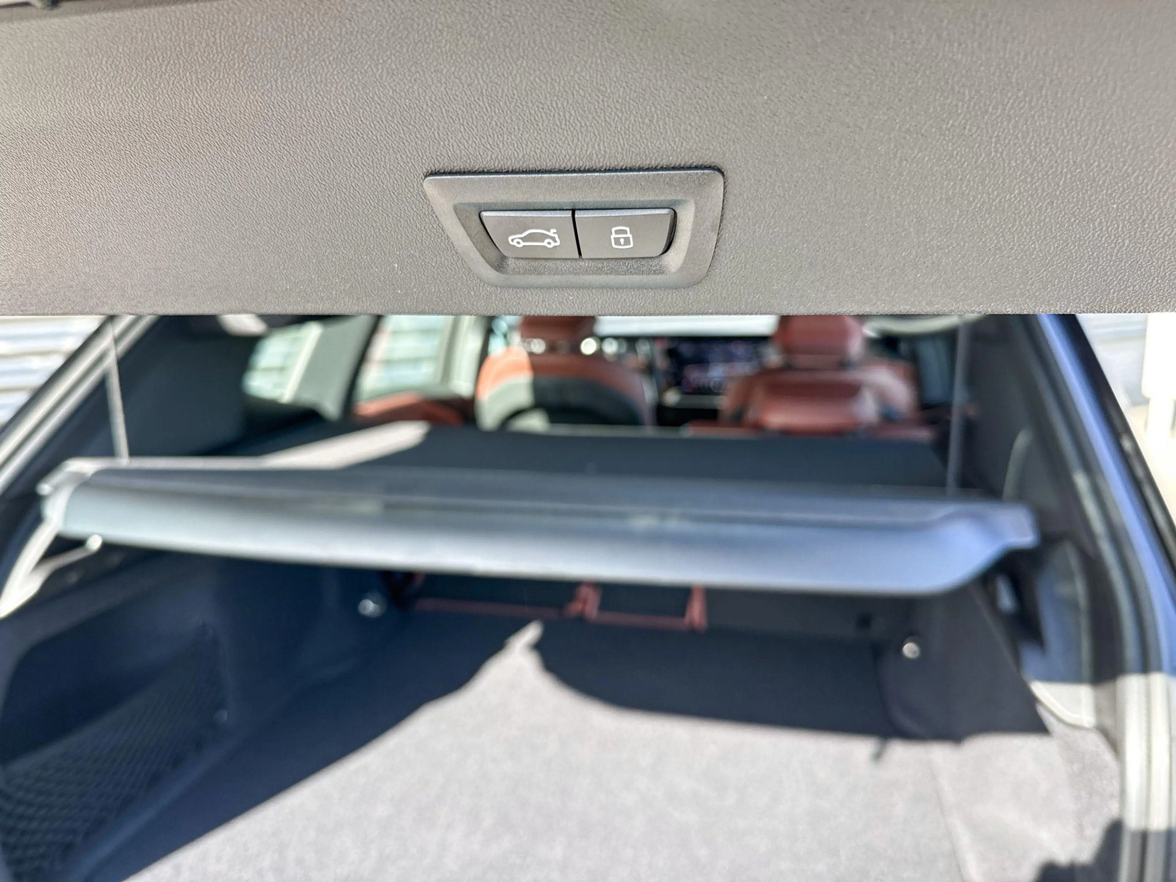 BMW iX3 40 eDrive 83 kWh — photo 12