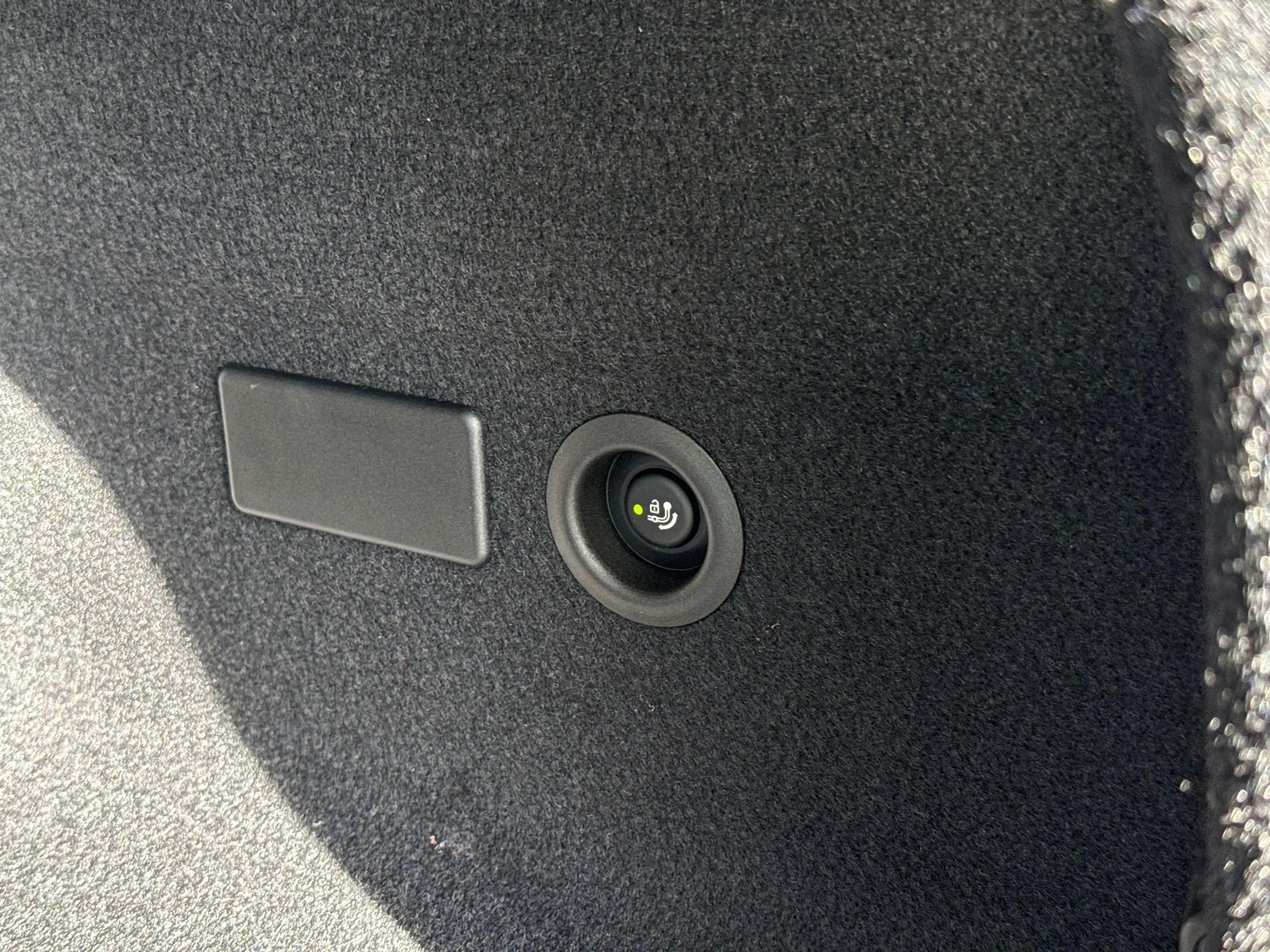 BMW iX3 40 eDrive 83 kWh — photo 13