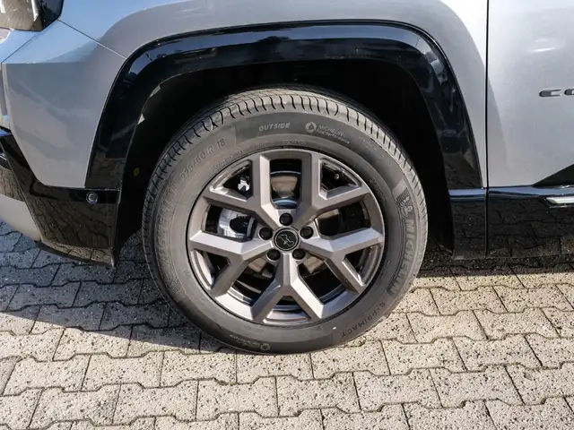 Jeep Compass view 4