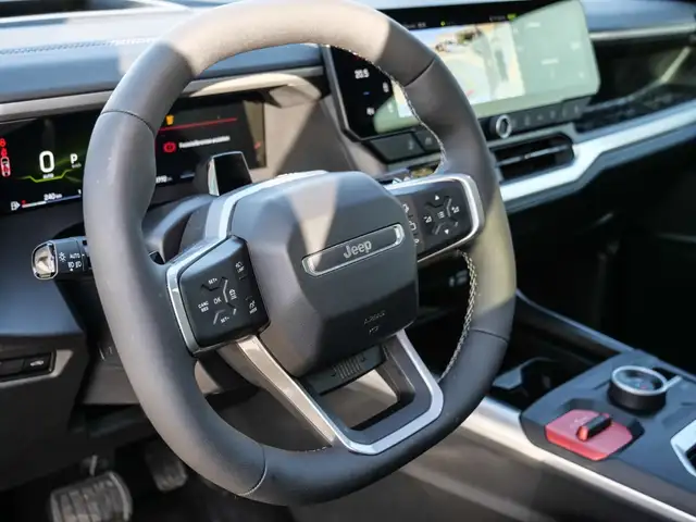 Jeep Compass view 5