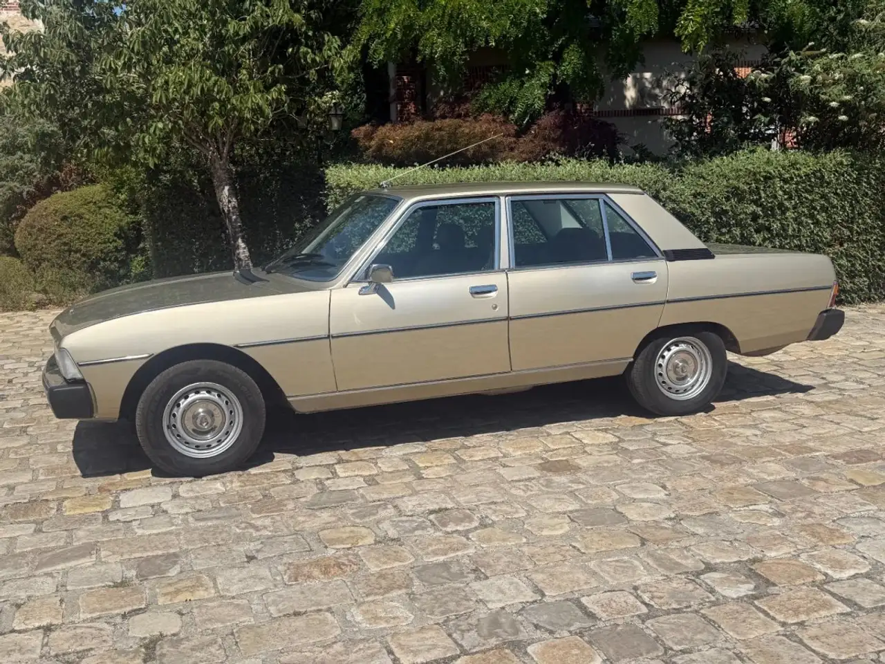 Peugeot 604 SL 67000 km d'origine, foto 2