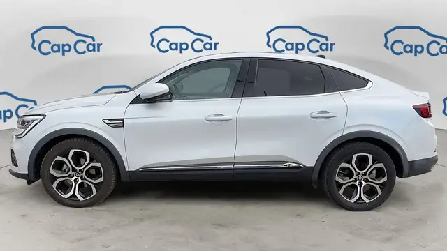 Renault Arkana view 2