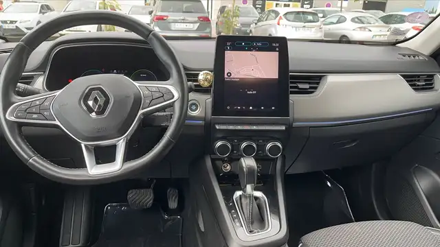 Renault Arkana view 11