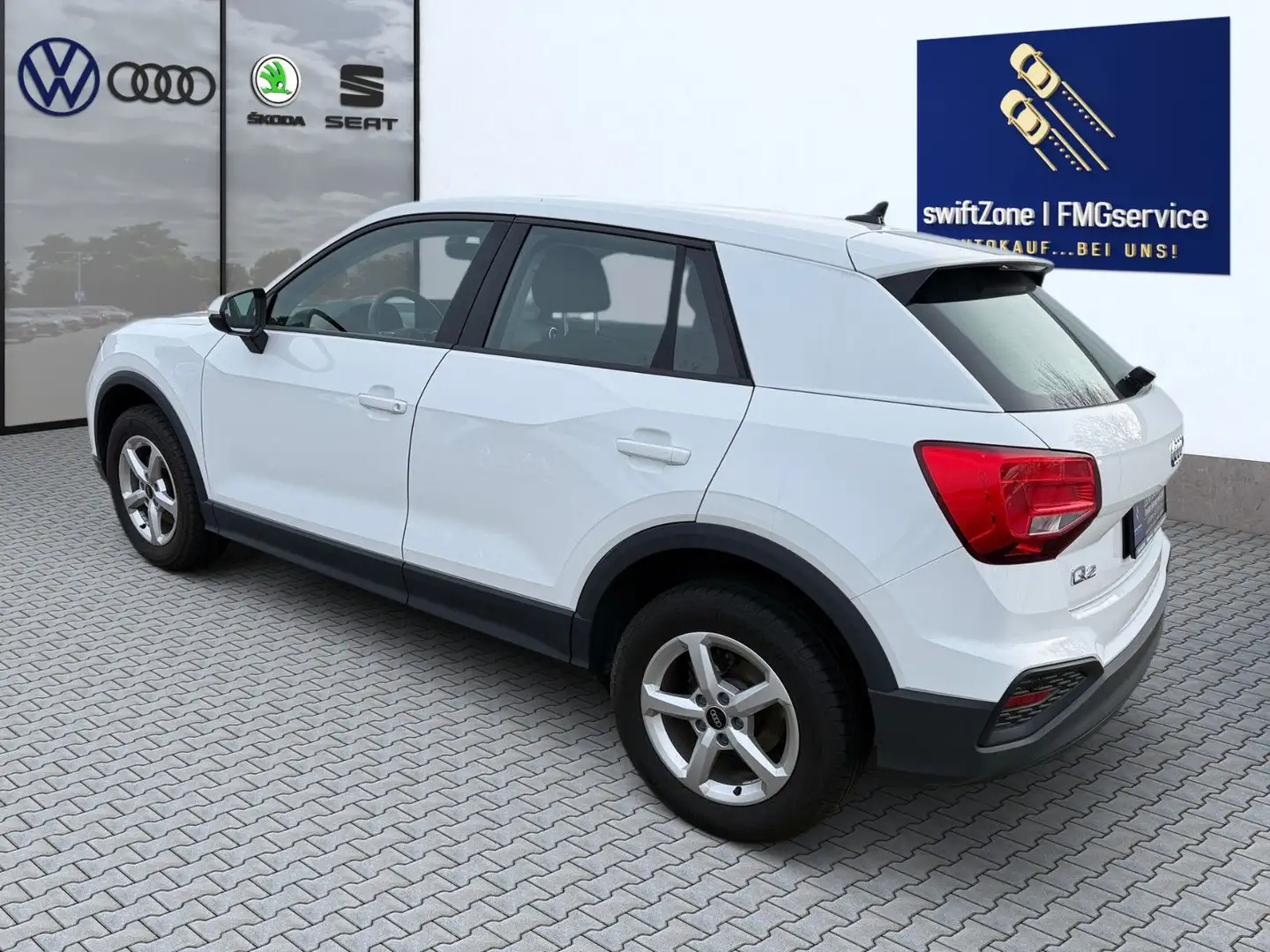 Audi Q2 30 TFSI*LED*Audi Connect* Sitzheizung*PDC Weiß - 2