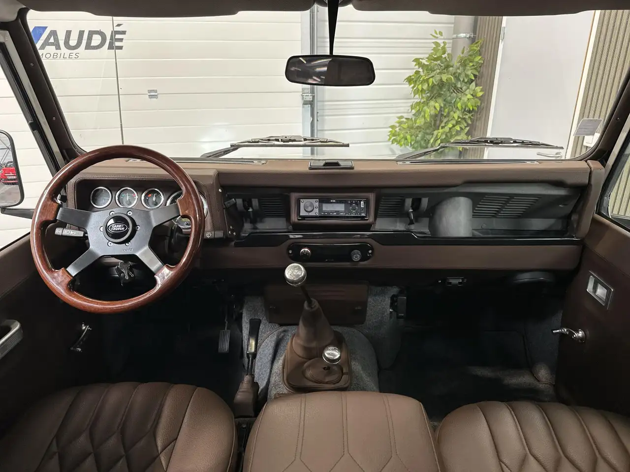 Land Rover Defender 90 2.5 TD5 122 ch - Restauration complète - Origine FR, foto 11