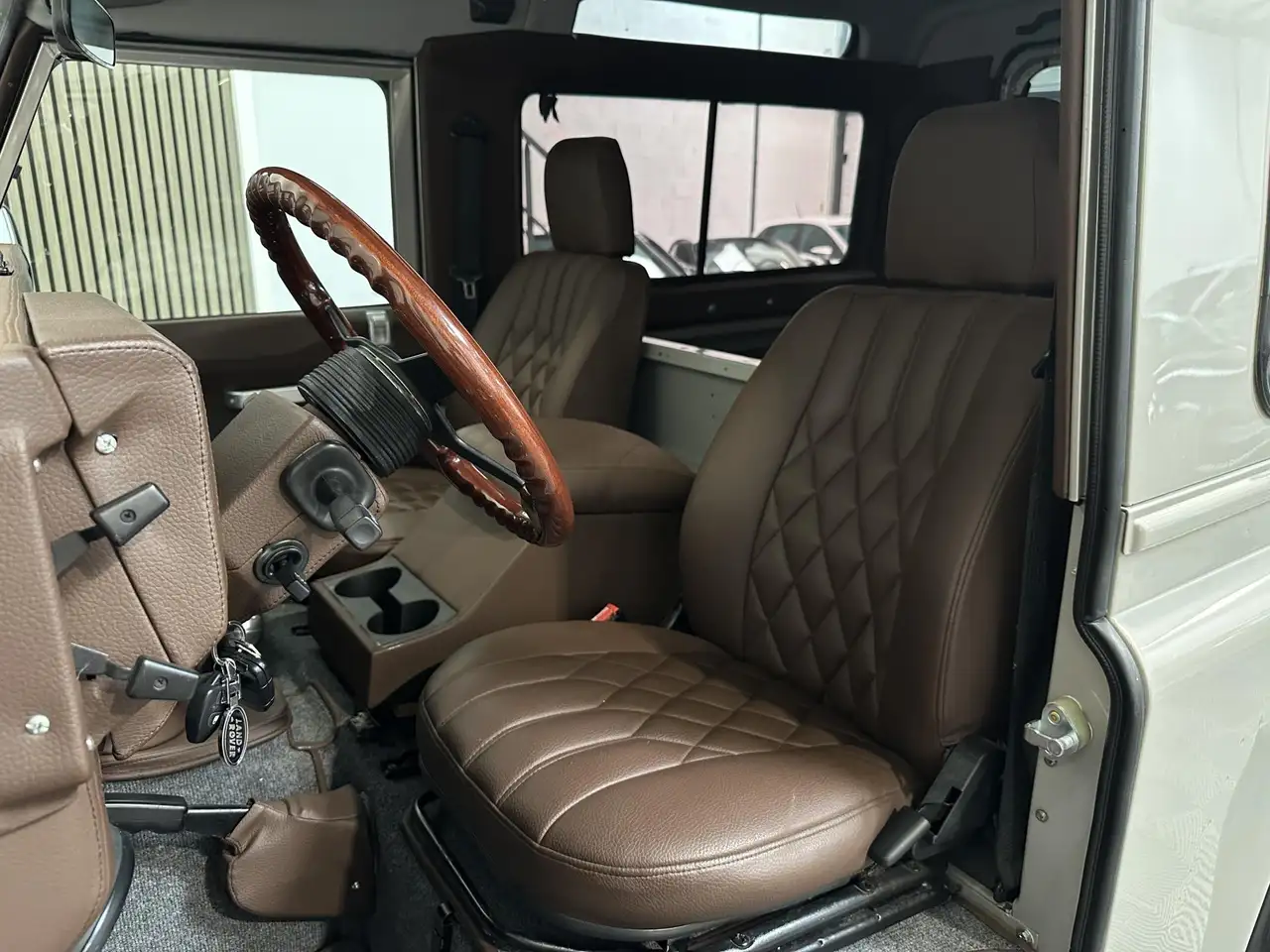 Land Rover Defender 90 2.5 TD5 122 ch - Restauration complète - Origine FR, foto 10