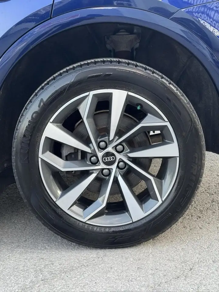 Audi Q5 снимка Audi Q5