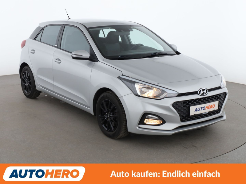 Hyundai i20 1.0 TGDI Trend*TEMPO*PDC*SHZ*ALU*KLIMA* — photo 8