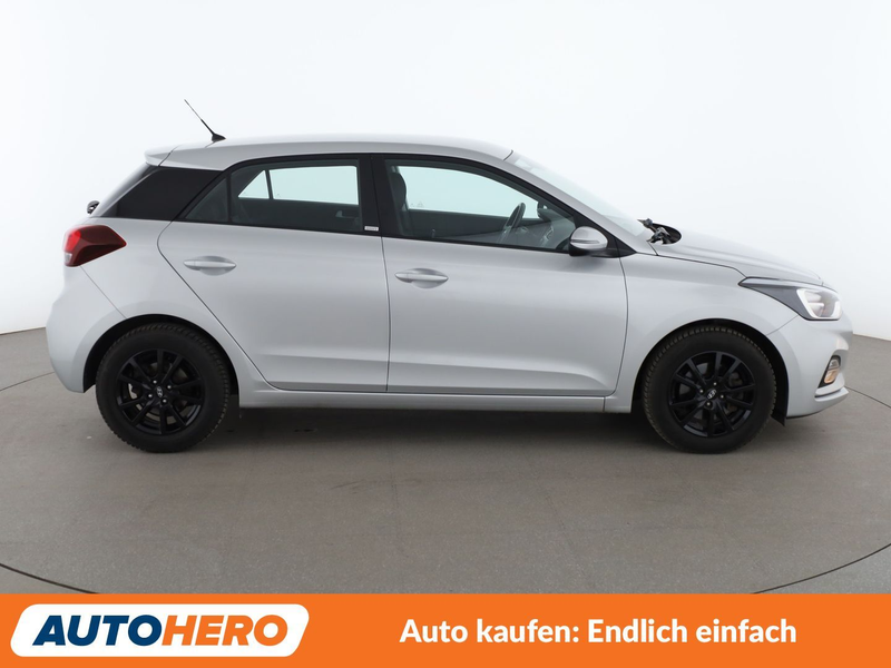 Hyundai i20 1.0 TGDI Trend*TEMPO*PDC*SHZ*ALU*KLIMA* — photo 7