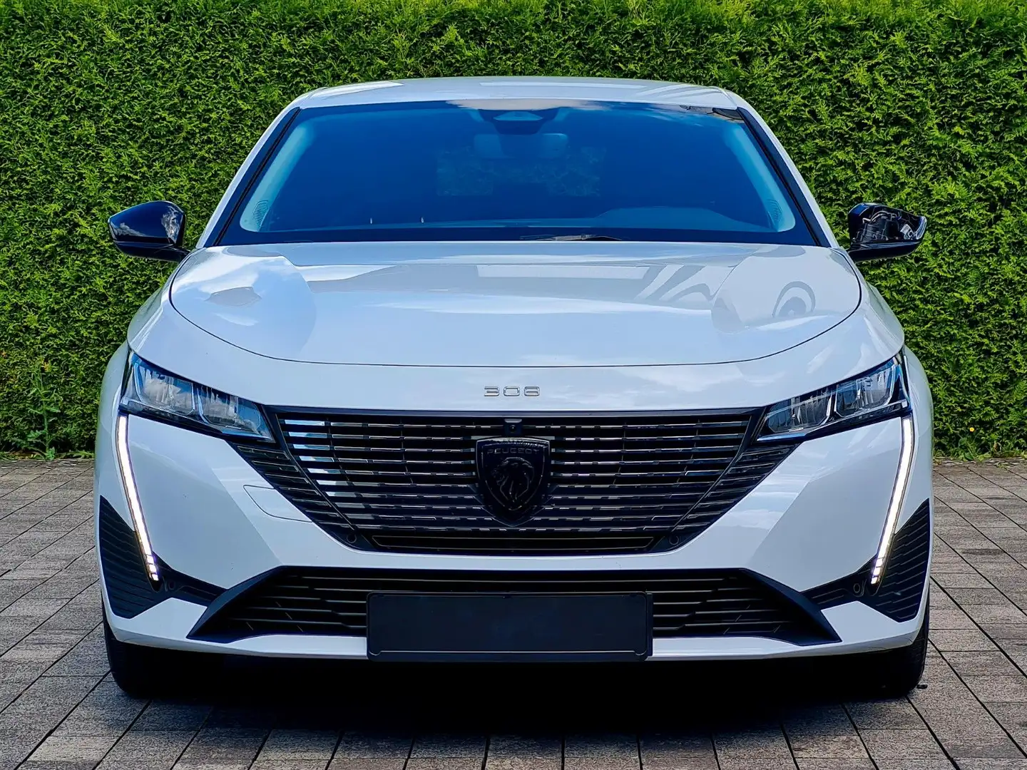 Peugeot 308 SW Hybrid Allure HYBRID 136E-DSC6 *AUTOMATIK Weiß - 2