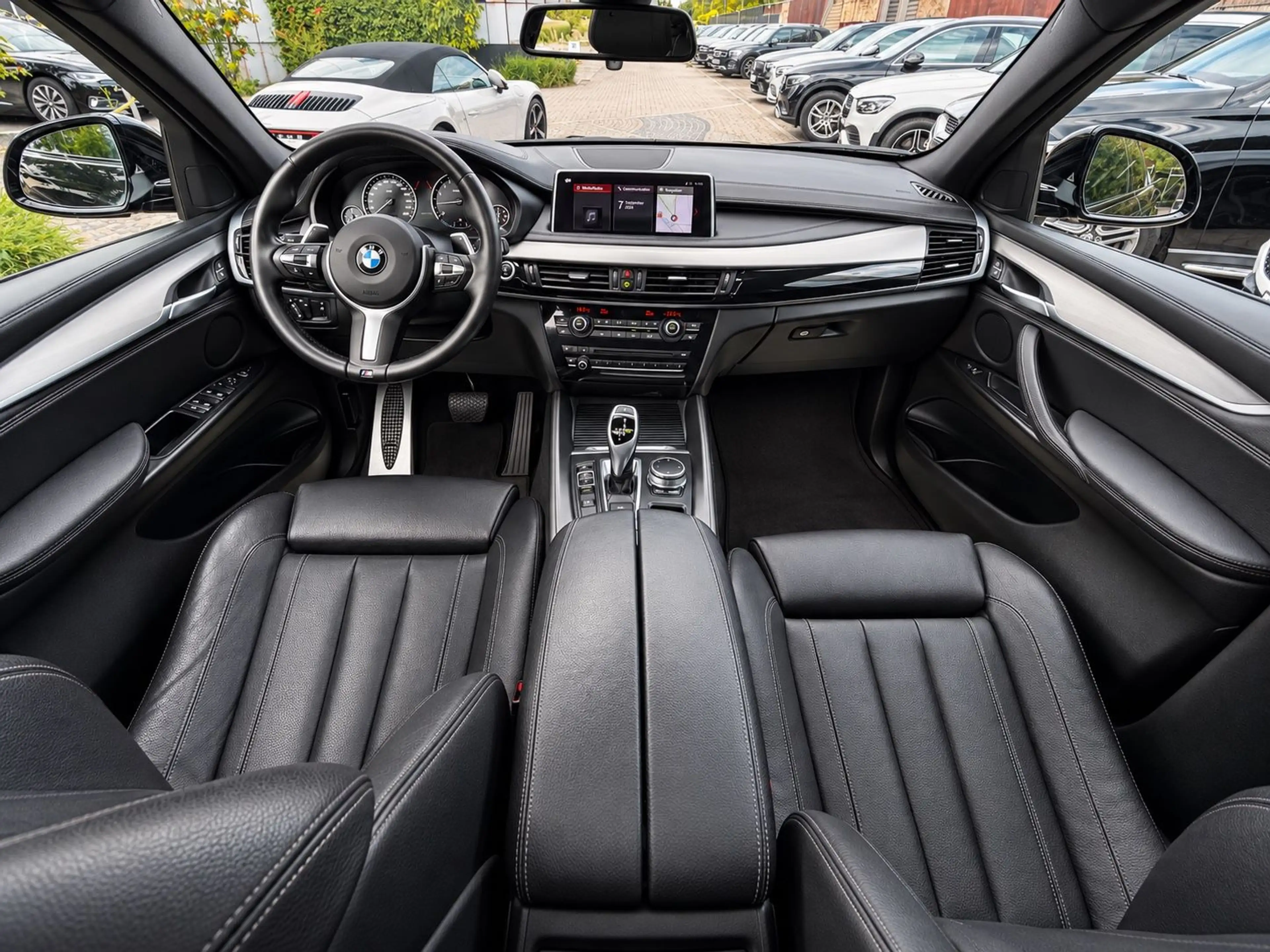 BMW X6 xDrive 40 d M-Paket/HUD/Schiebedach/Stand-Hzg — photo 14