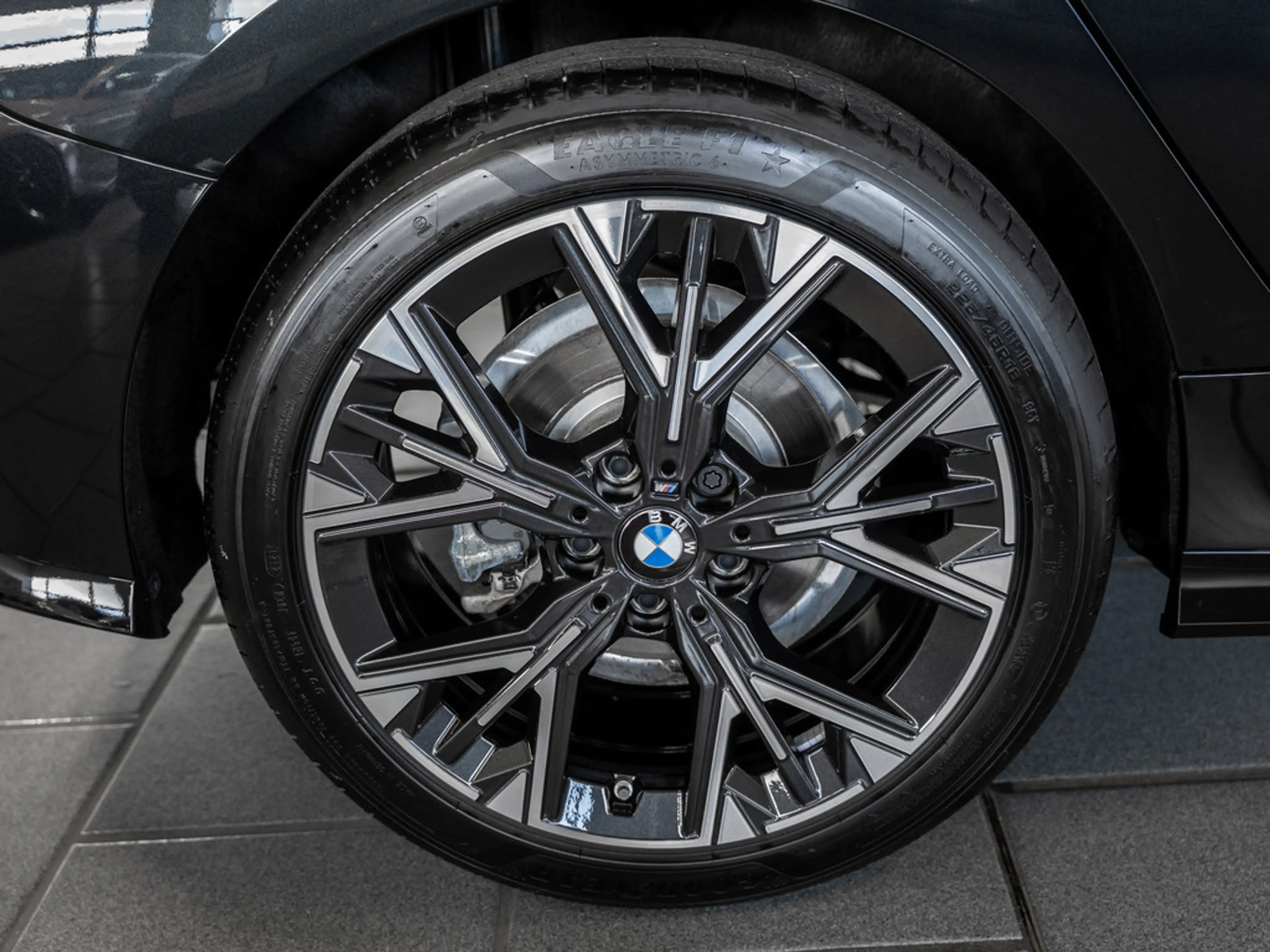 BMW 116 M-Sport LED NAVI KAMERA SHZ PDC KLIMA — photo 10