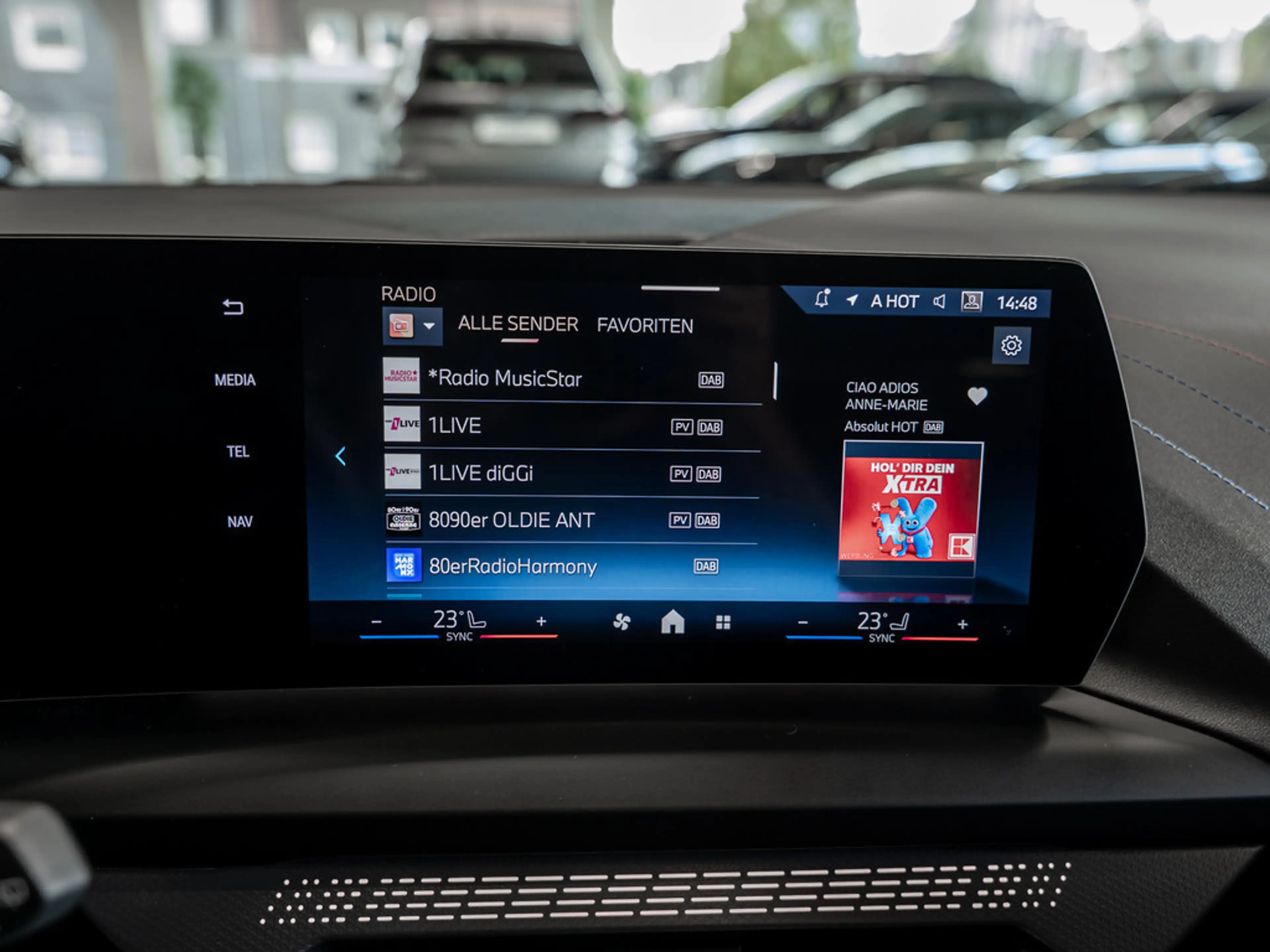 BMW 116 M-Sport LED NAVI KAMERA SHZ PDC KLIMA — photo 15