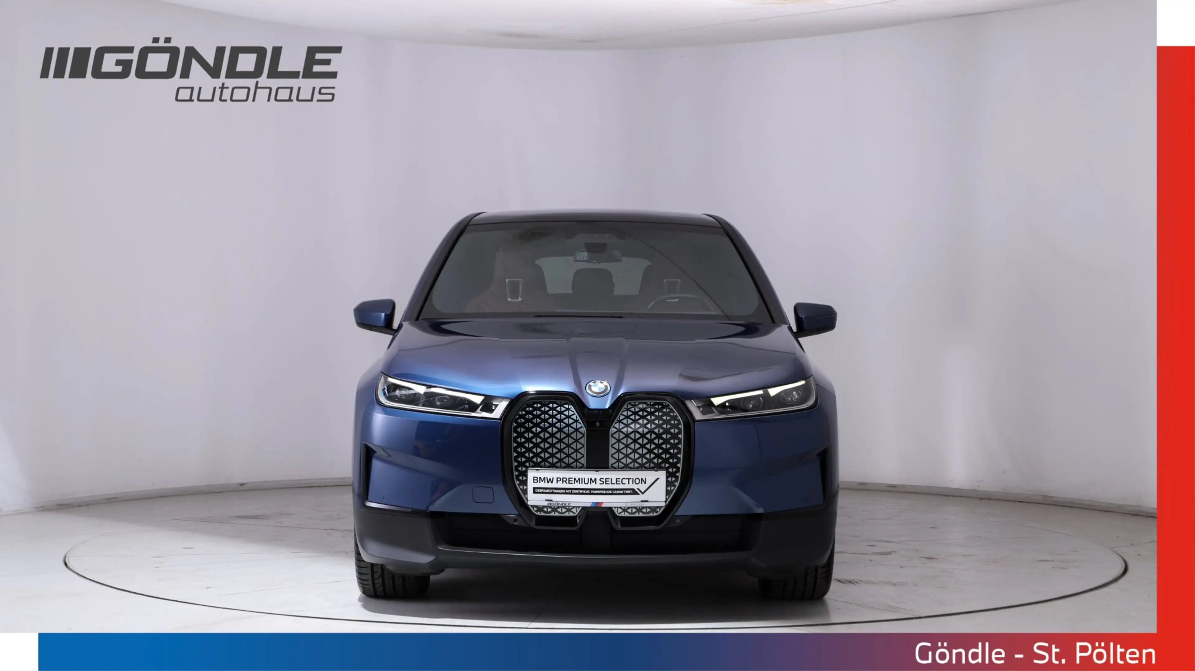BMW iX xDrive40 — photo 2