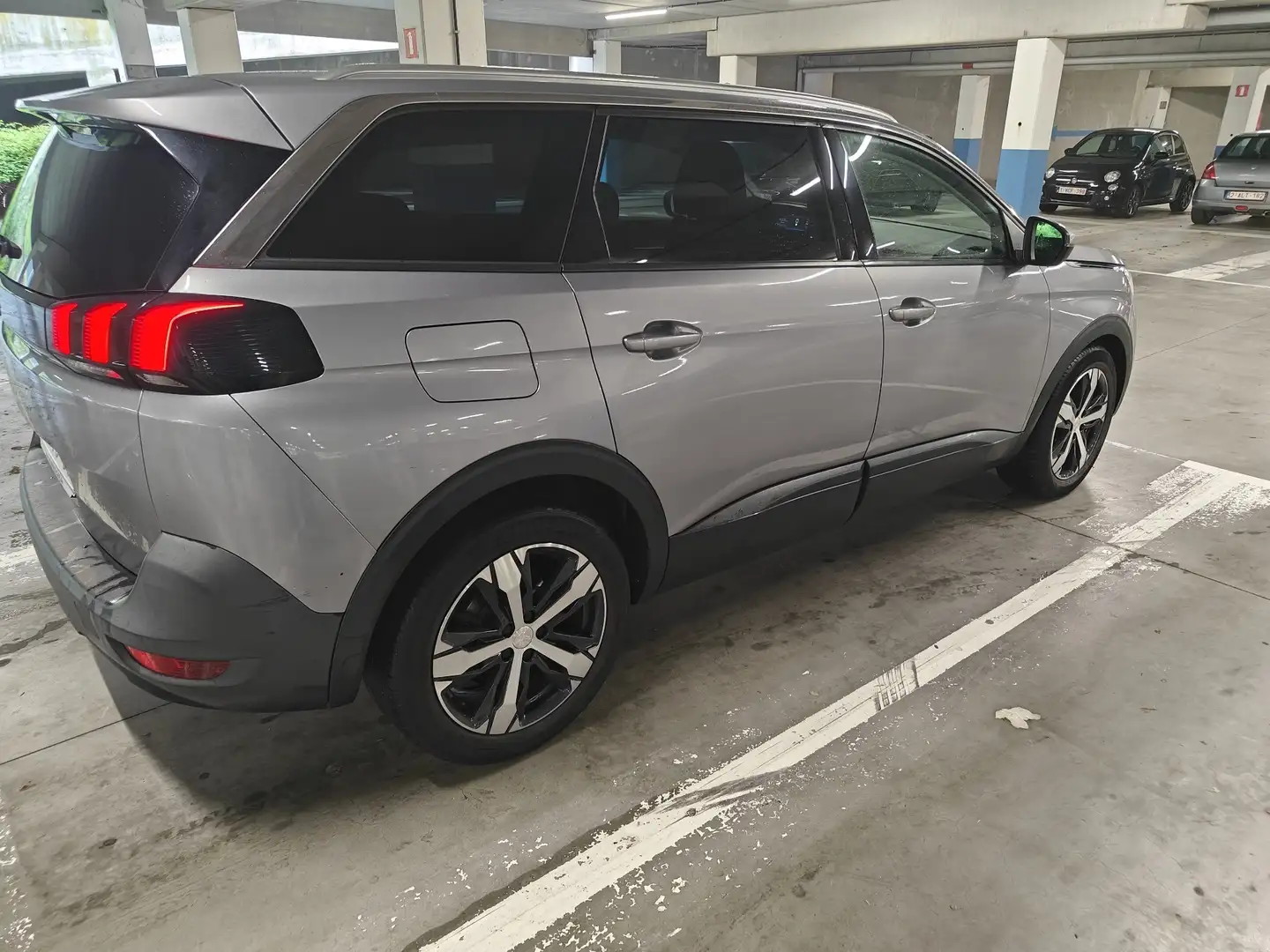 Peugeot 5008 2.0 BlueHDi Allure Grijs - 2