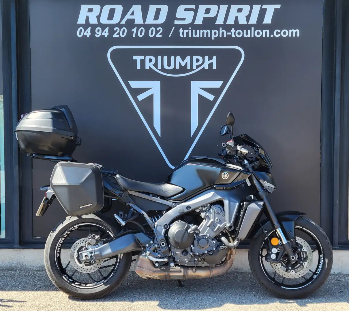Yamaha MT-09 - 1