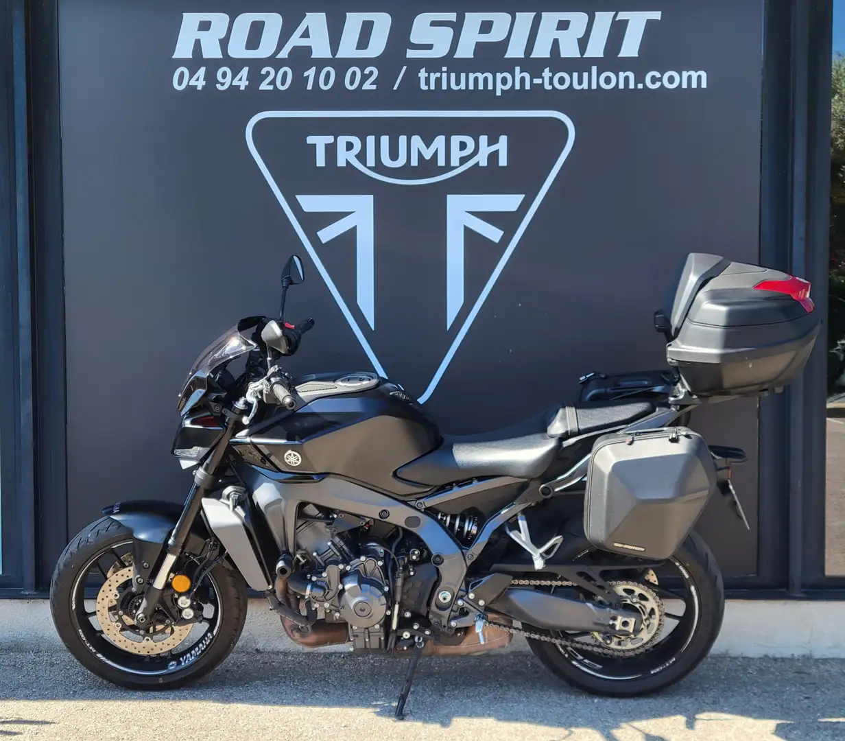 Yamaha MT-09 - 2