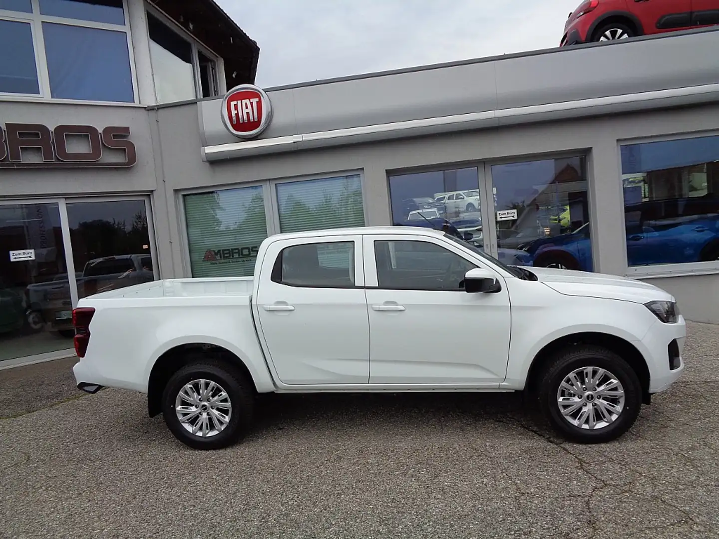 Isuzu D-Max D-MAX Double Cab 4x4 LS A/T NOVA-FREI Weiß - 2