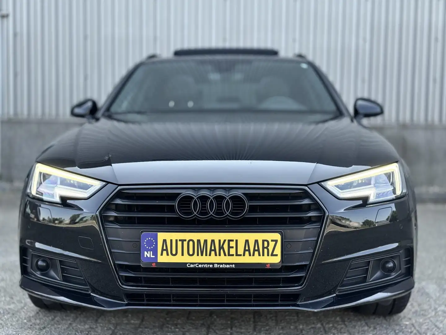 Audi A4 Avant 40 TDI Design Pro Line Plus S-LINE LEDER PAN Black - 2