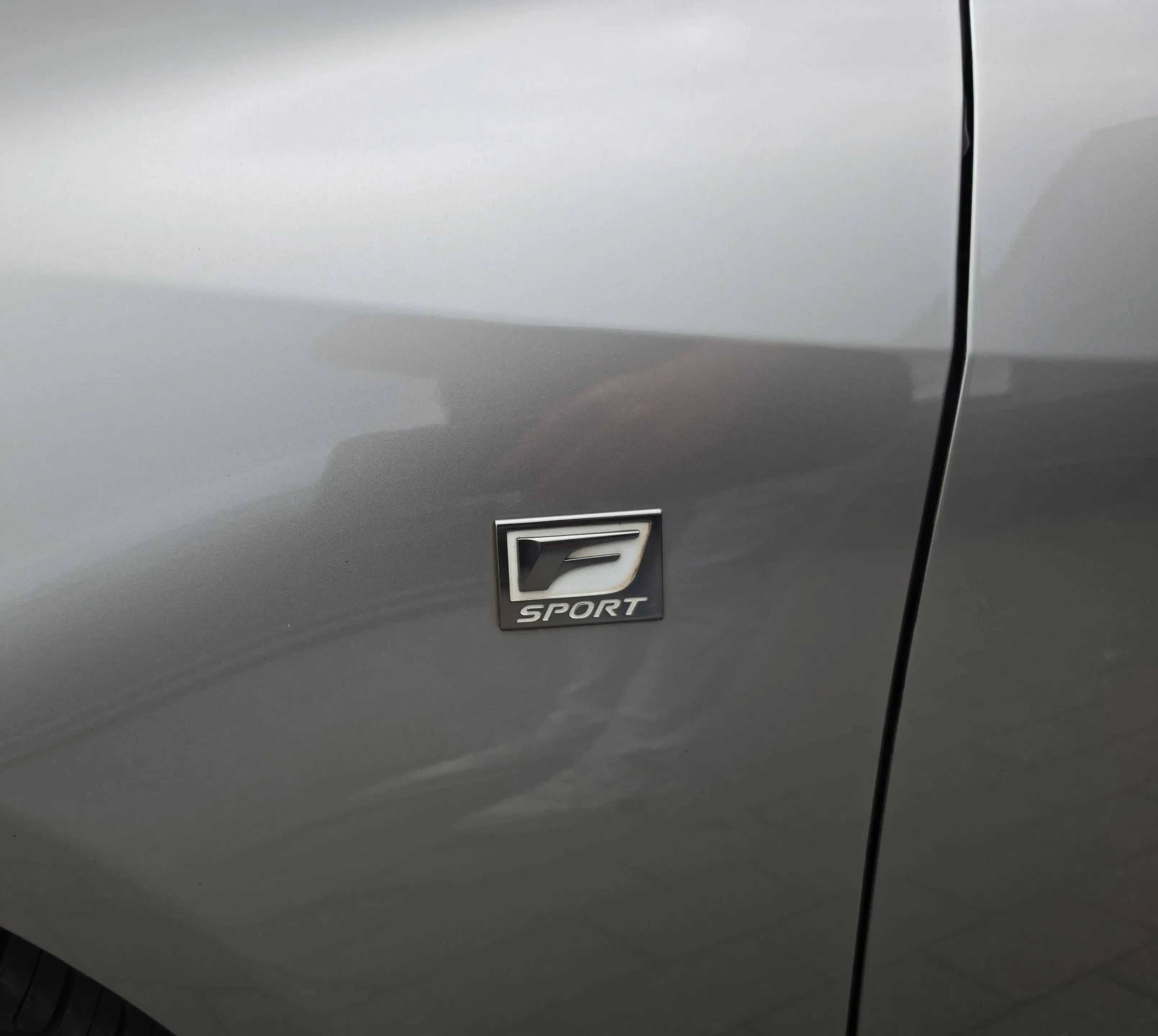 Lexus RC 300h RC 300h 2.5i F Sport Line 73000 KM Garantie & Car-Pass — photo 10