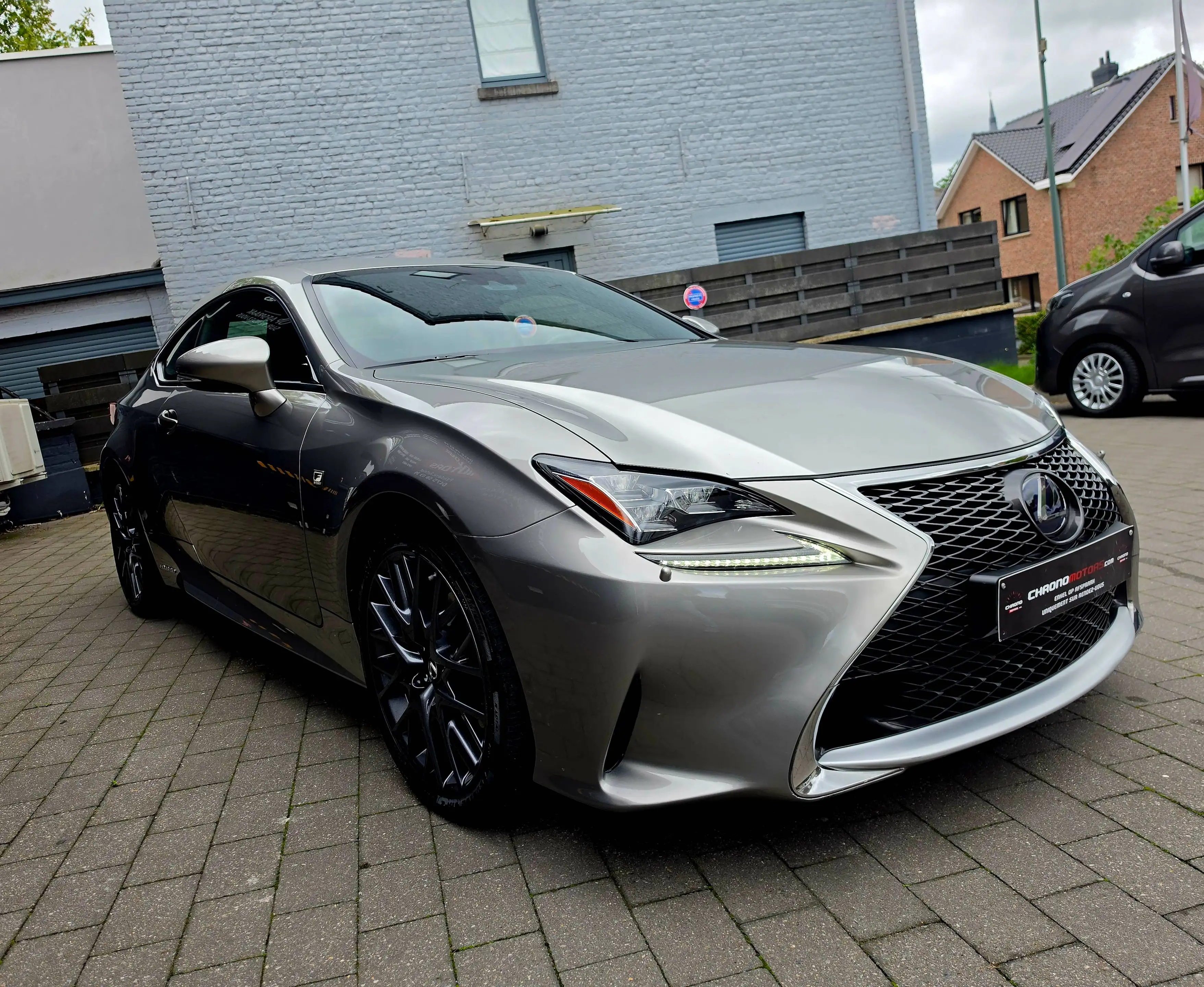 Lexus RC 300h RC 300h 2.5i F Sport Line 73000 KM Garantie & Car-Pass — photo 3