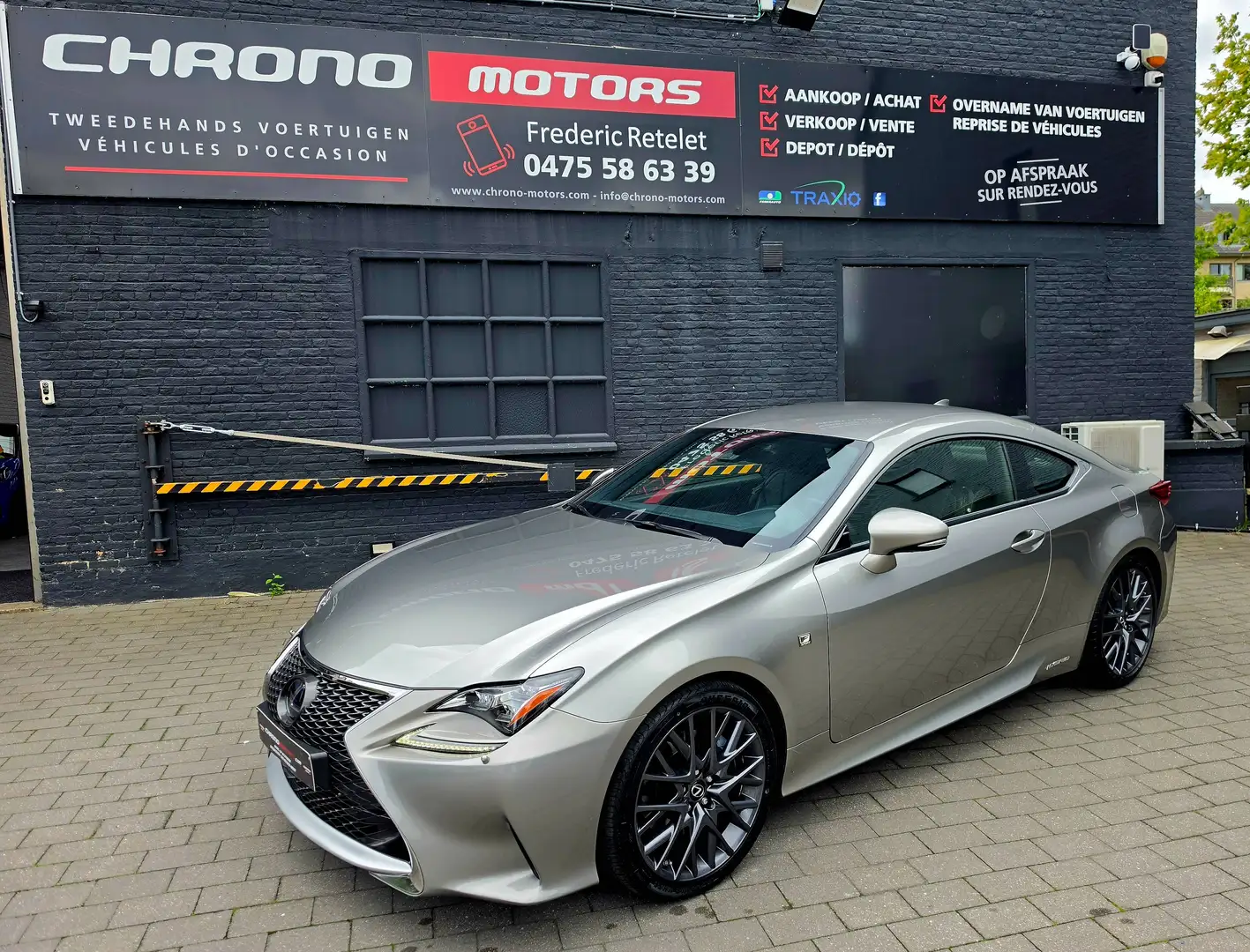 Lexus RC 300h RC 300h 2.5i F Sport Line 73000 KM Garantie & Car-Pass Grau - 1