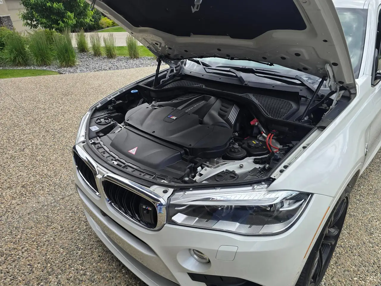 BMW X6 M photo BMW X6 M