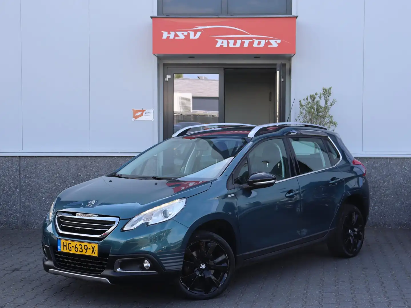 Peugeot 2008 1.2 PureTech Urban Cross navi LM airco org NL Groen - 1