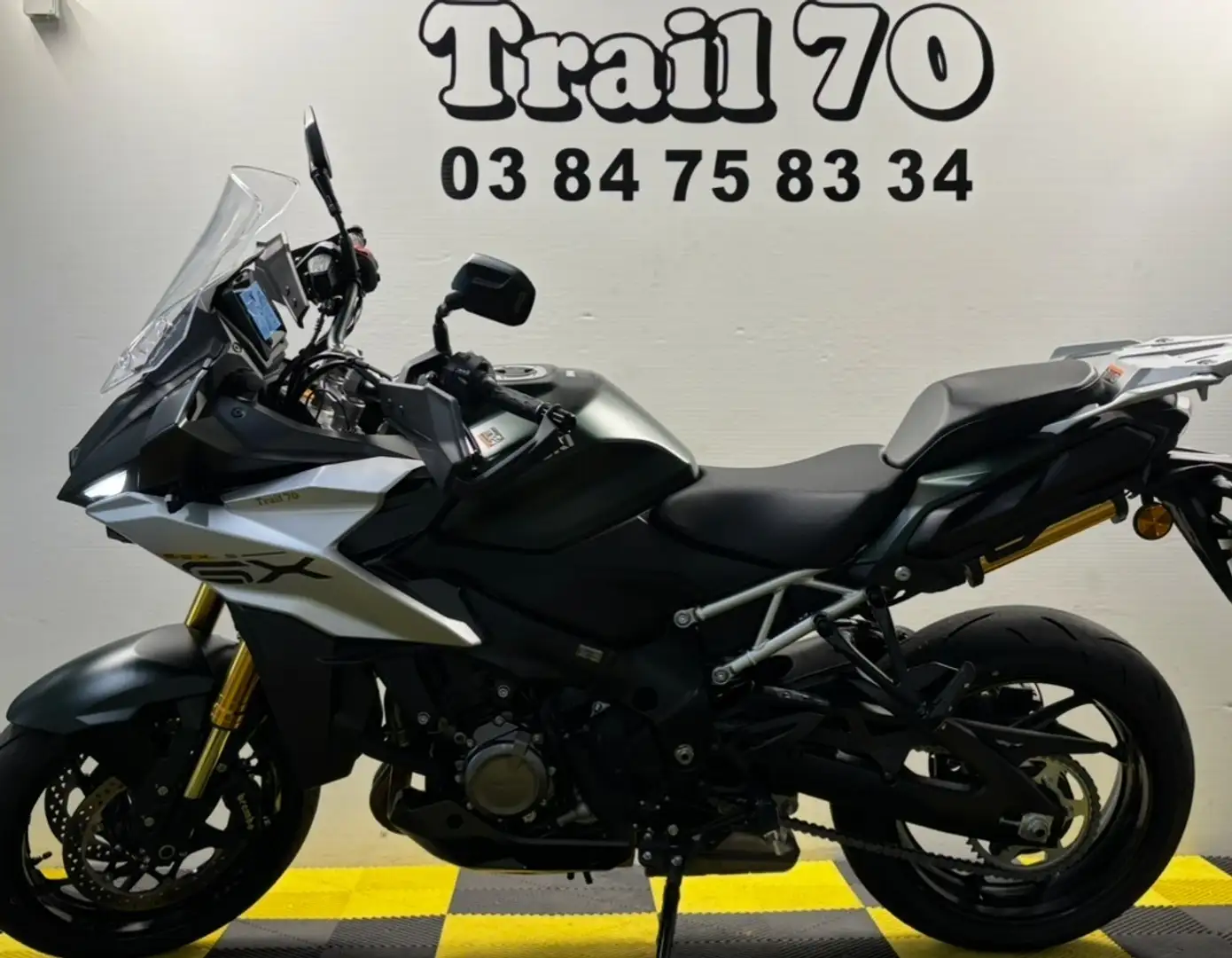 Suzuki GSX-S 1000GX Green - 2