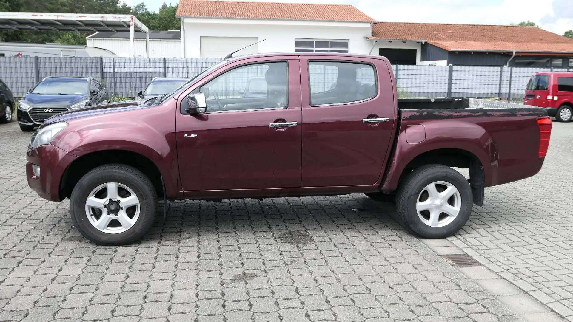 Isuzu D-Max Double Cab 4WD Premium/Leder/Sitzheizung Rot - 2