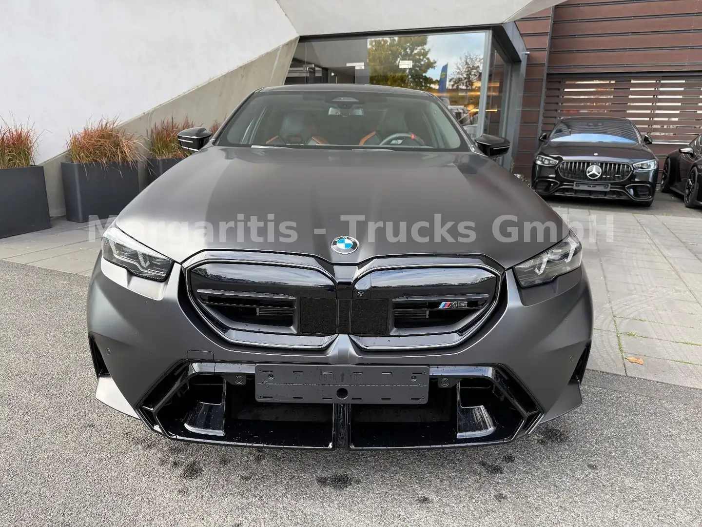 BMW M5 /20"-21"/Bower&Wilkins/Panorama/Keyless Grau - 2