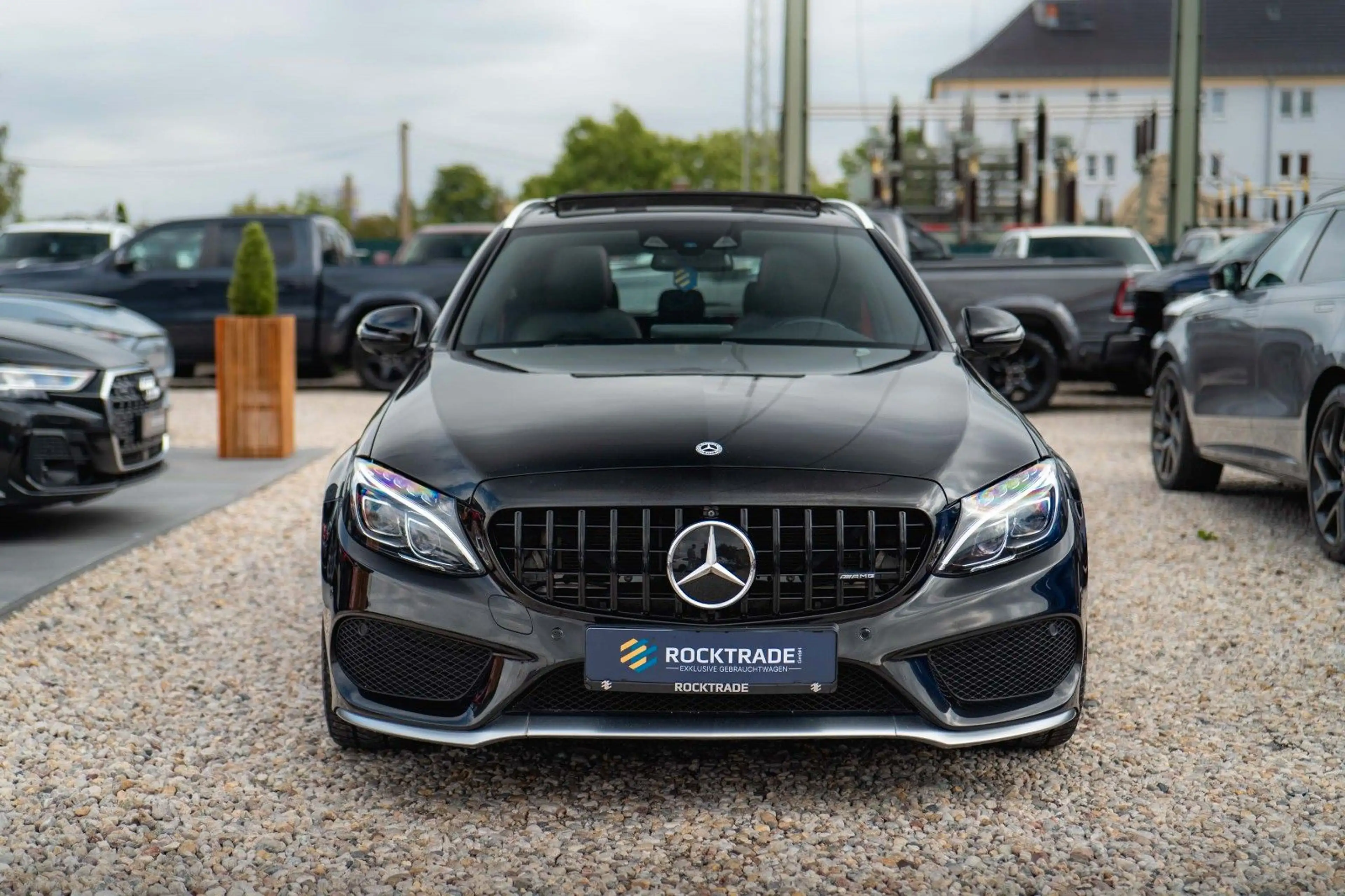 Mercedes-Benz C 43 AMG Performance Night-Paket *Pano*ACC*LED* — photo 4