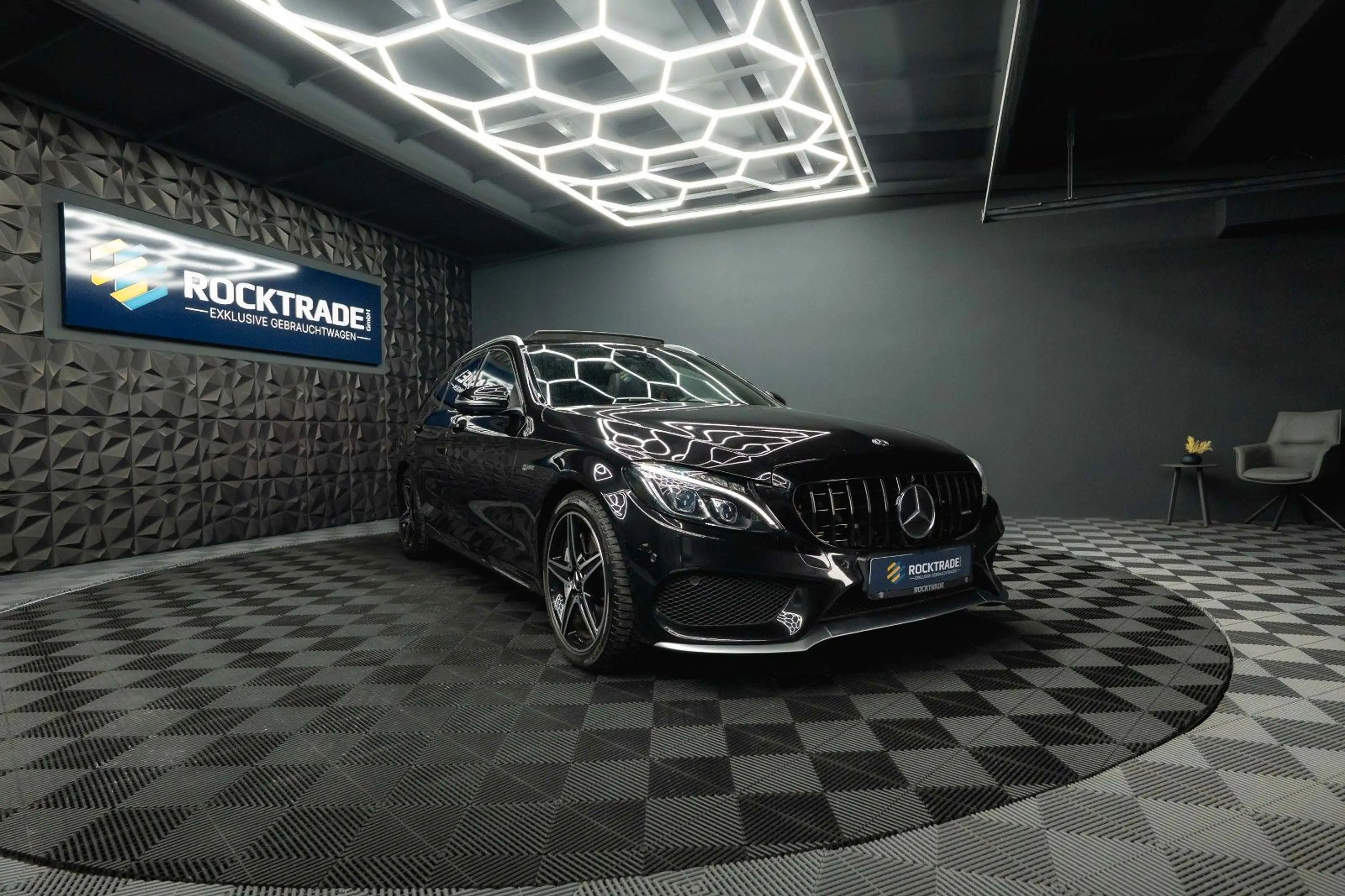 Mercedes-Benz C 43 AMG Performance Night-Paket *Pano*ACC*LED* — photo 13