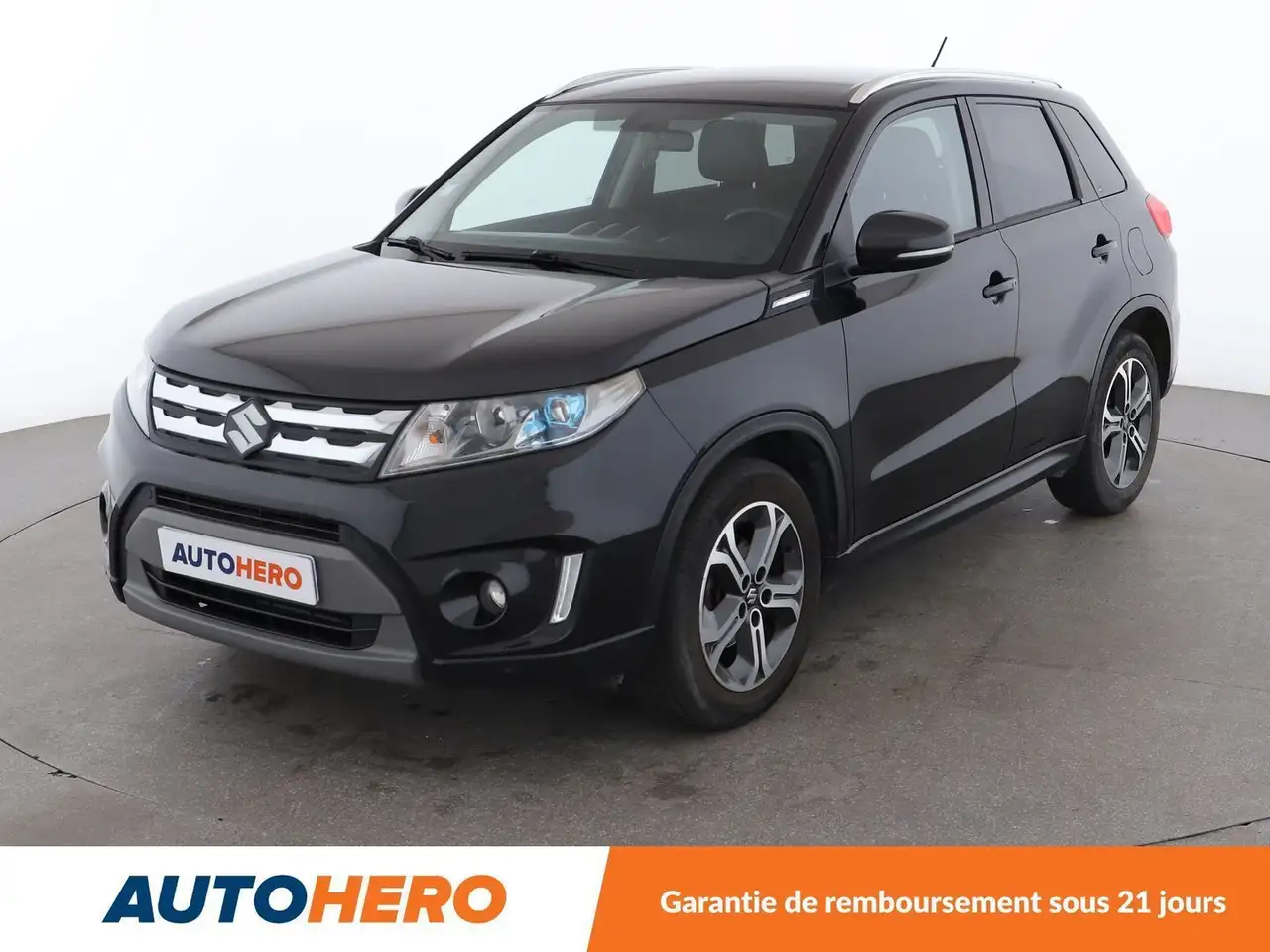 Suzuki Vitara 1.6 VVT Pack Auto — photo 1 of 32