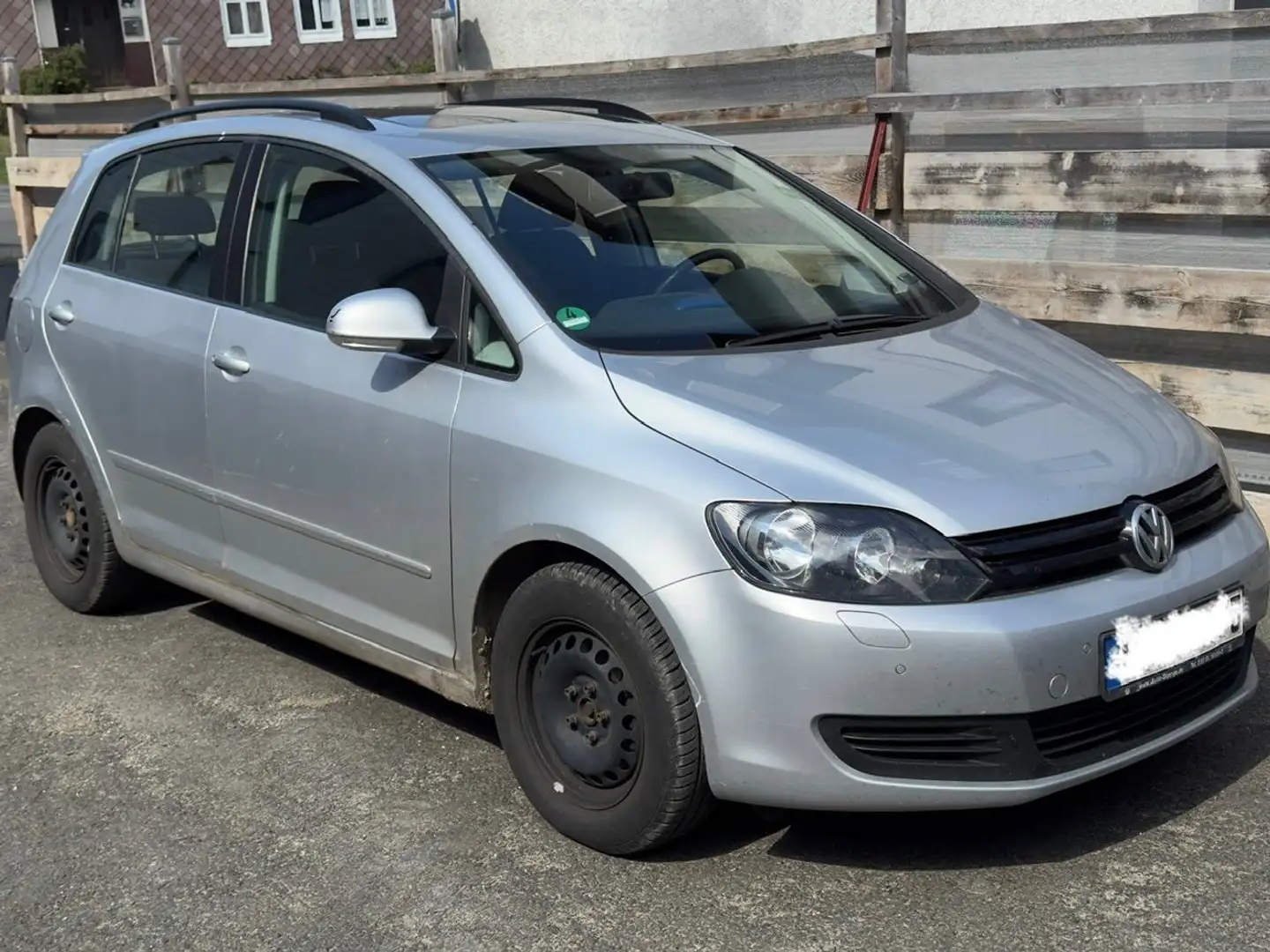 Volkswagen Golf Plus 1.4 Trendline Stříbrná - 1