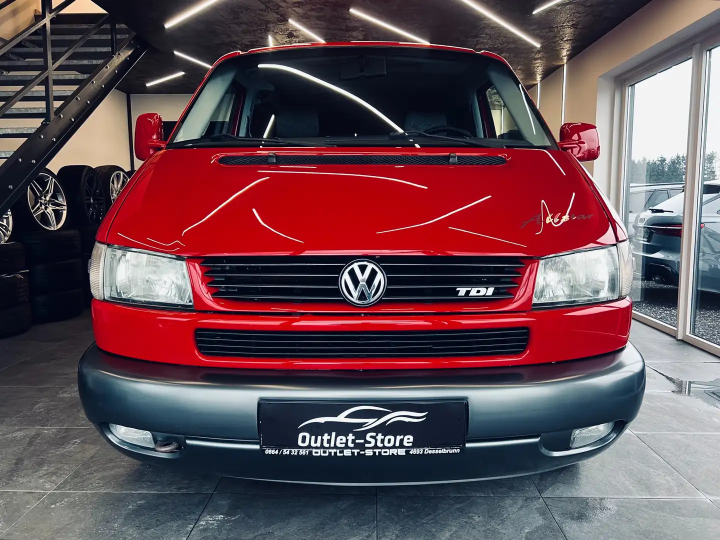 Volkswagen T4 Multivan *Klimatronic*Schiebedach*Restauriert*Pickerl NEU* Red - 2