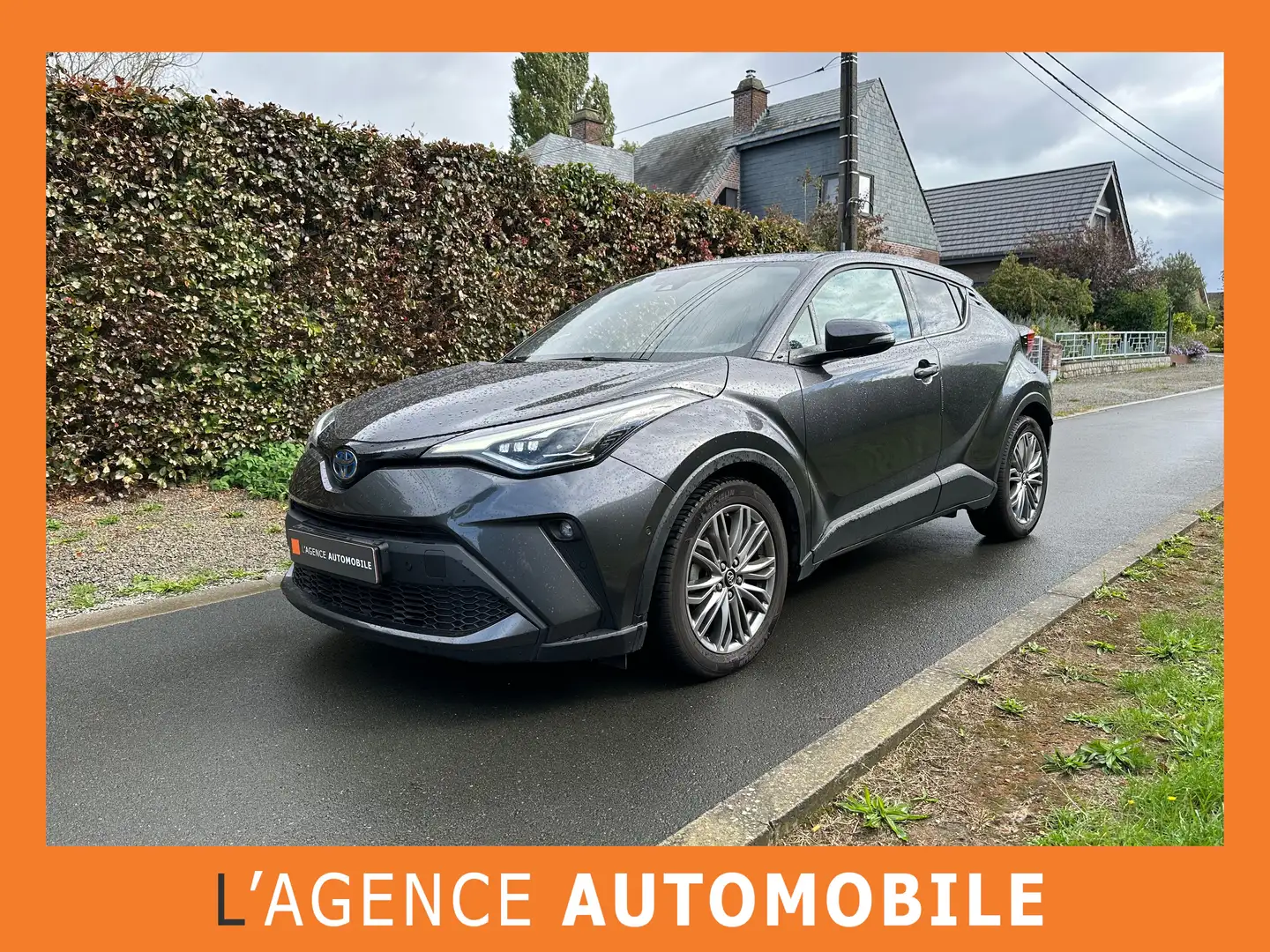 Toyota C-HR C-HR Hybrid 1.8i VVT-i C-Hic Mono-Tone E-CVT Grau - 1