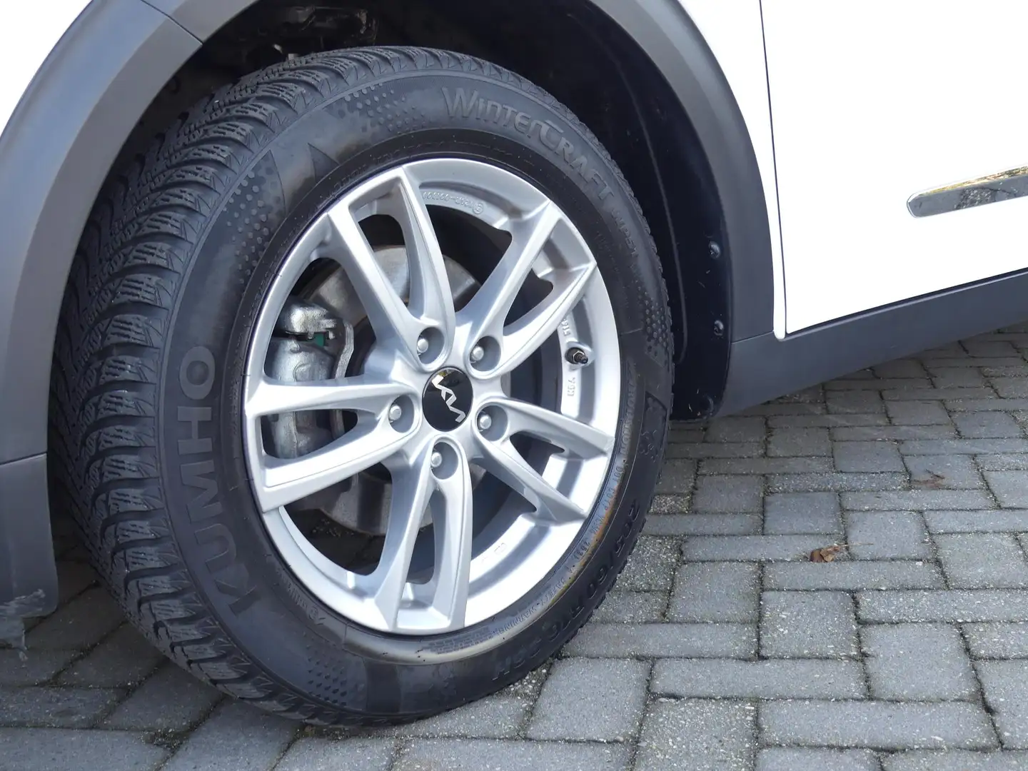 Kia Niro 1.6 GDi PHEV DynamicLine *t/m 10de bouwjaar garant Blanco - 2