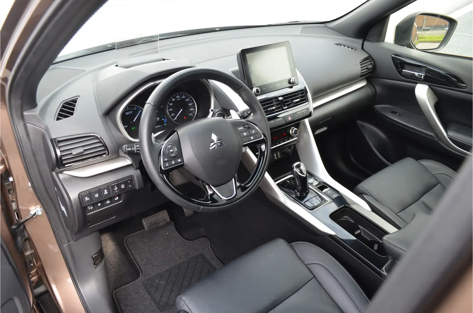 Mitsubishi Eclipse Cross PHEV 2.4 INSTYLE 4WD | PLUG IN HYBRID | FULL OPTIO Bruin - 2