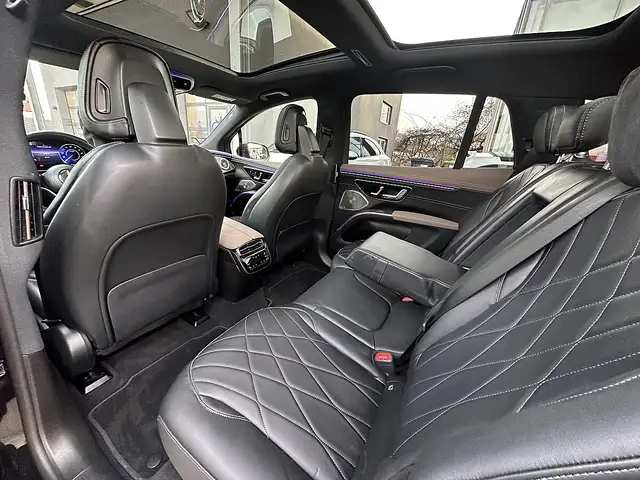 Mercedes-Benz EQS SUV 450 4Matic 108kWh Aut.7-SITZER, Panorama, 3... Ansicht 15