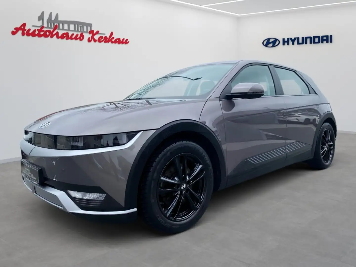 Hyundai IONIQ 5 58 kWh +CAM+LED+PDC Marrón - 1