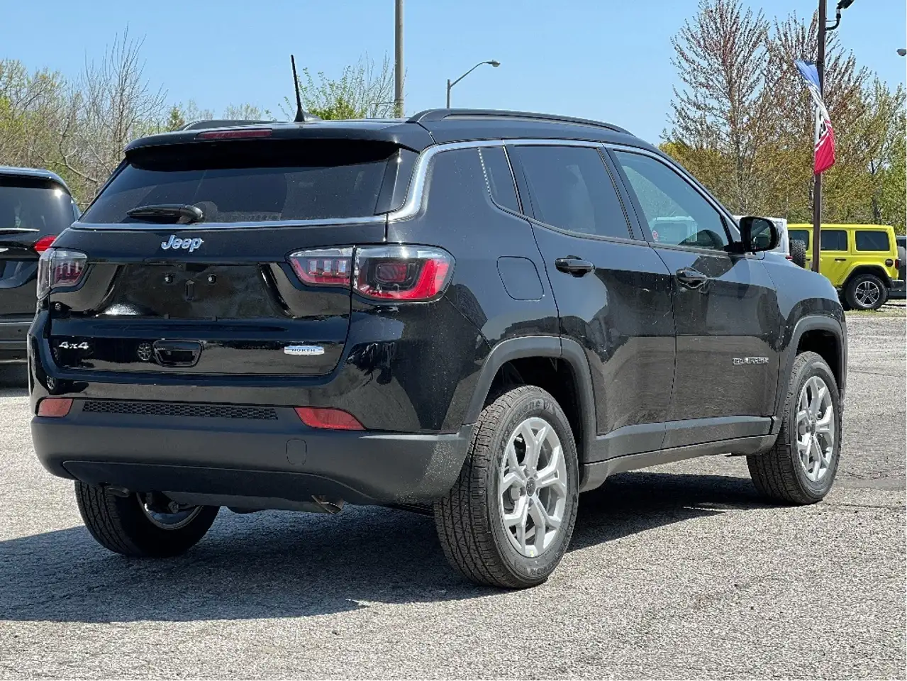 Jeep Compass photo Jeep Compass