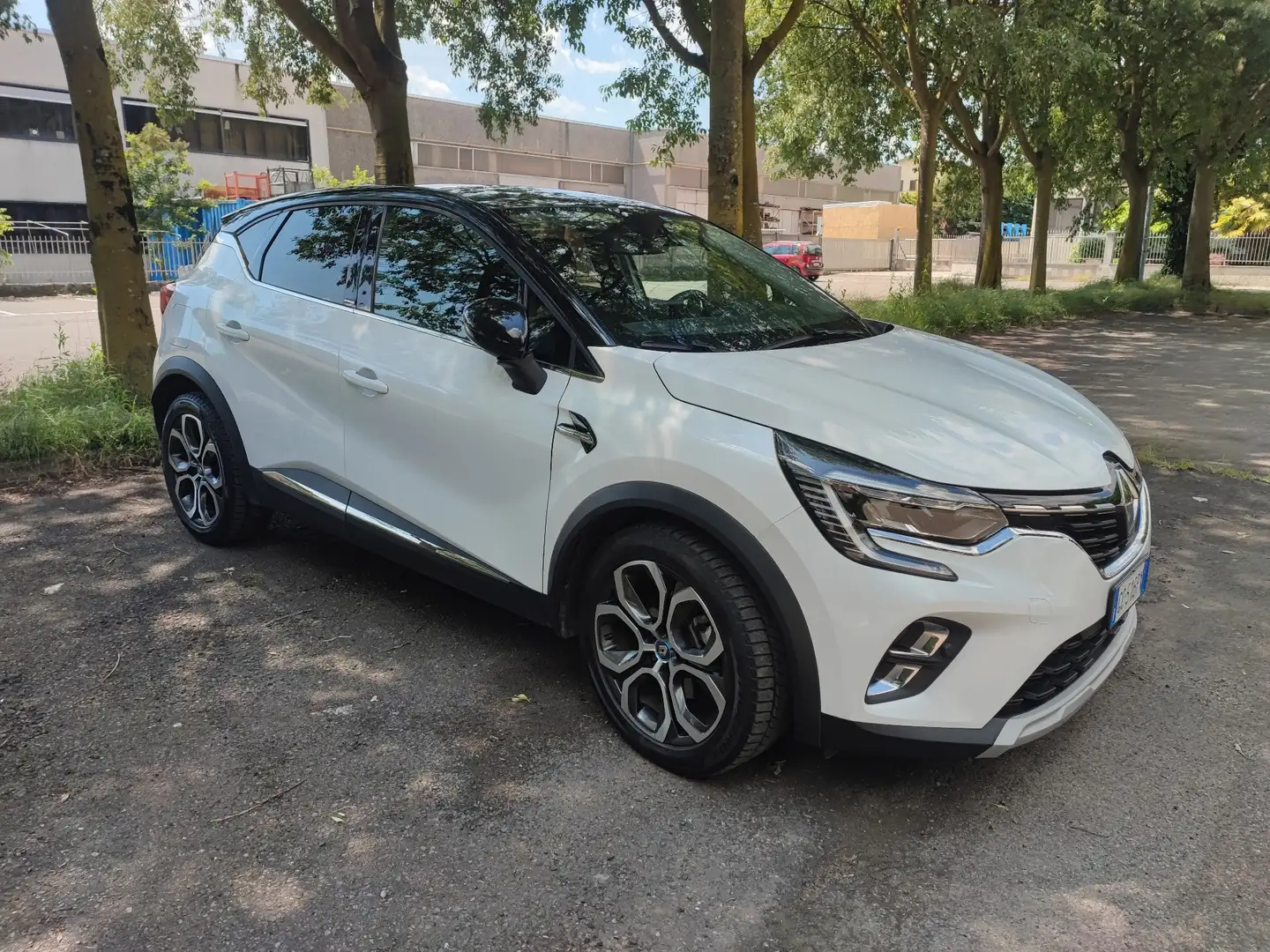 Renault Captur Captur II 1.6 E-Tech Plug-in Hybrid Intens 160cv Bianco - 2