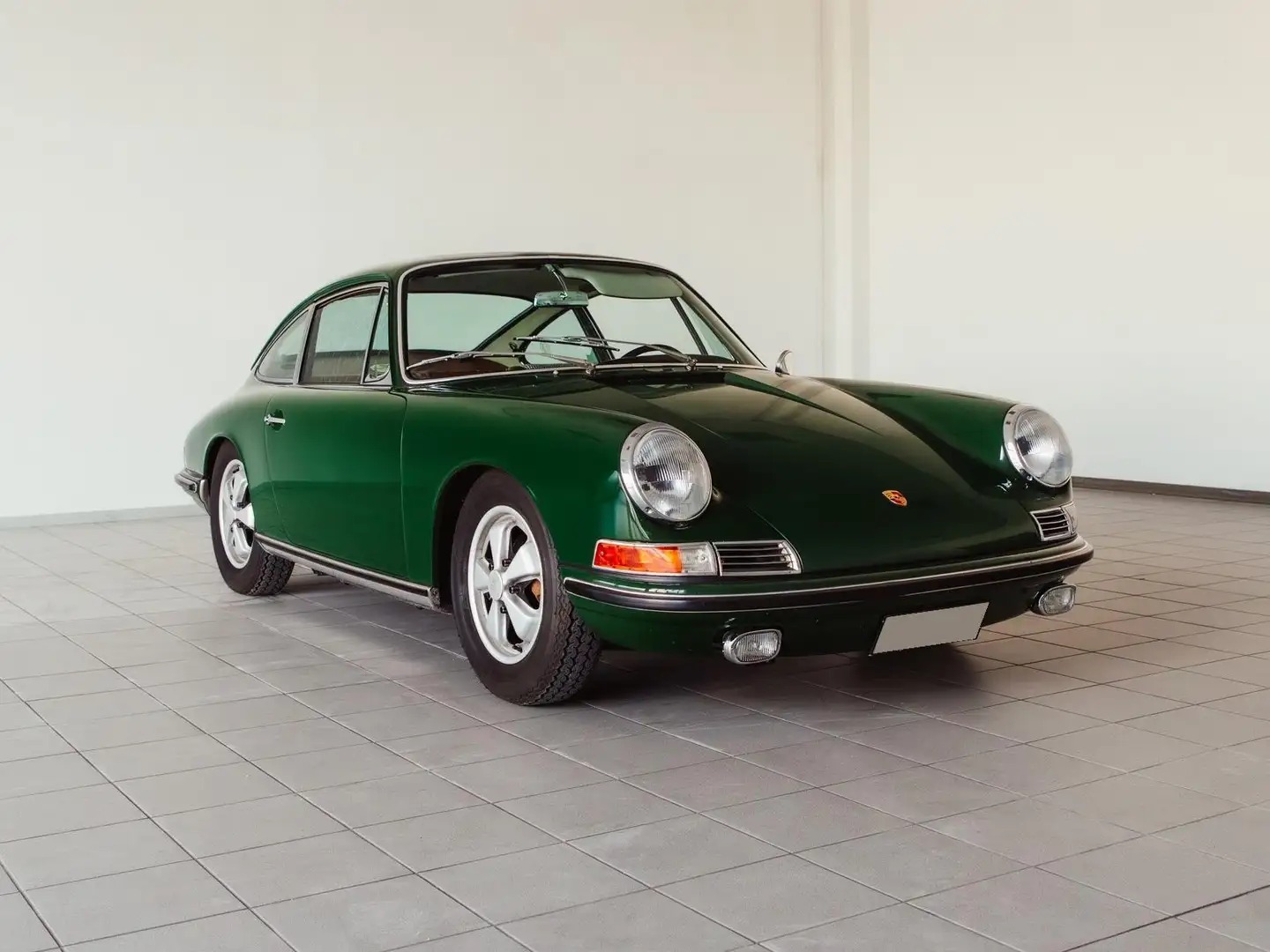 Porsche 911 2.4S SWB Verde - 1