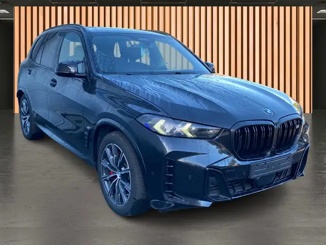 BMW X5 X5 M view 15