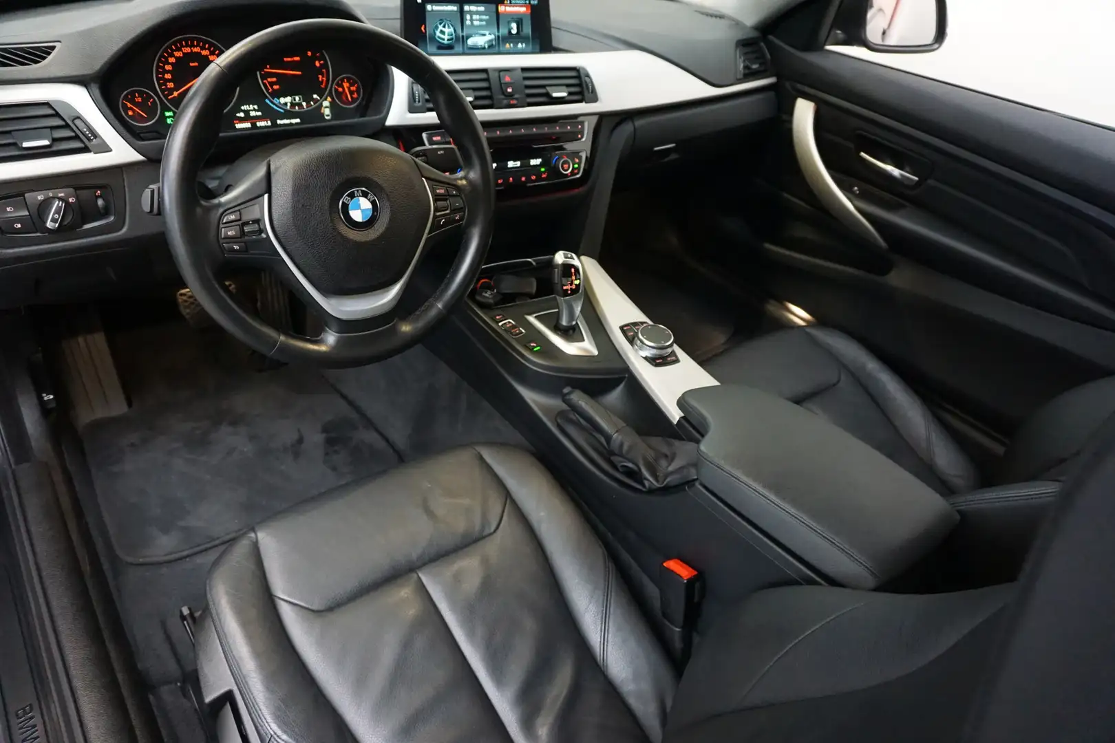 BMW 430 4-serie Coupé 430i High Executive NL AUTO! AUTOMAA Black - 2