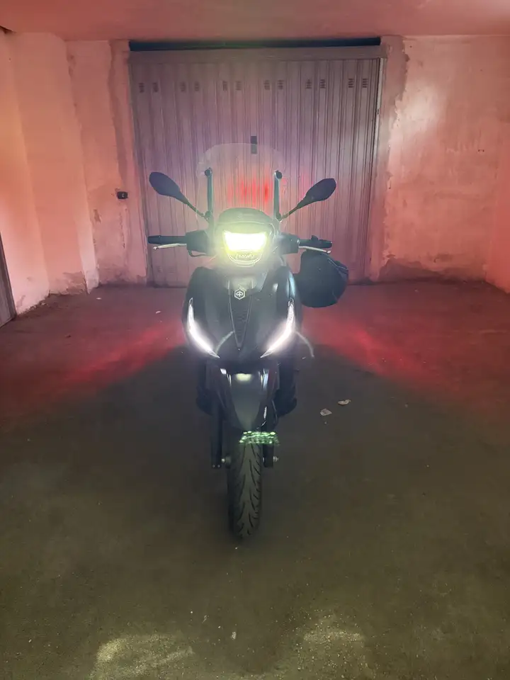 Piaggio Beverly 400