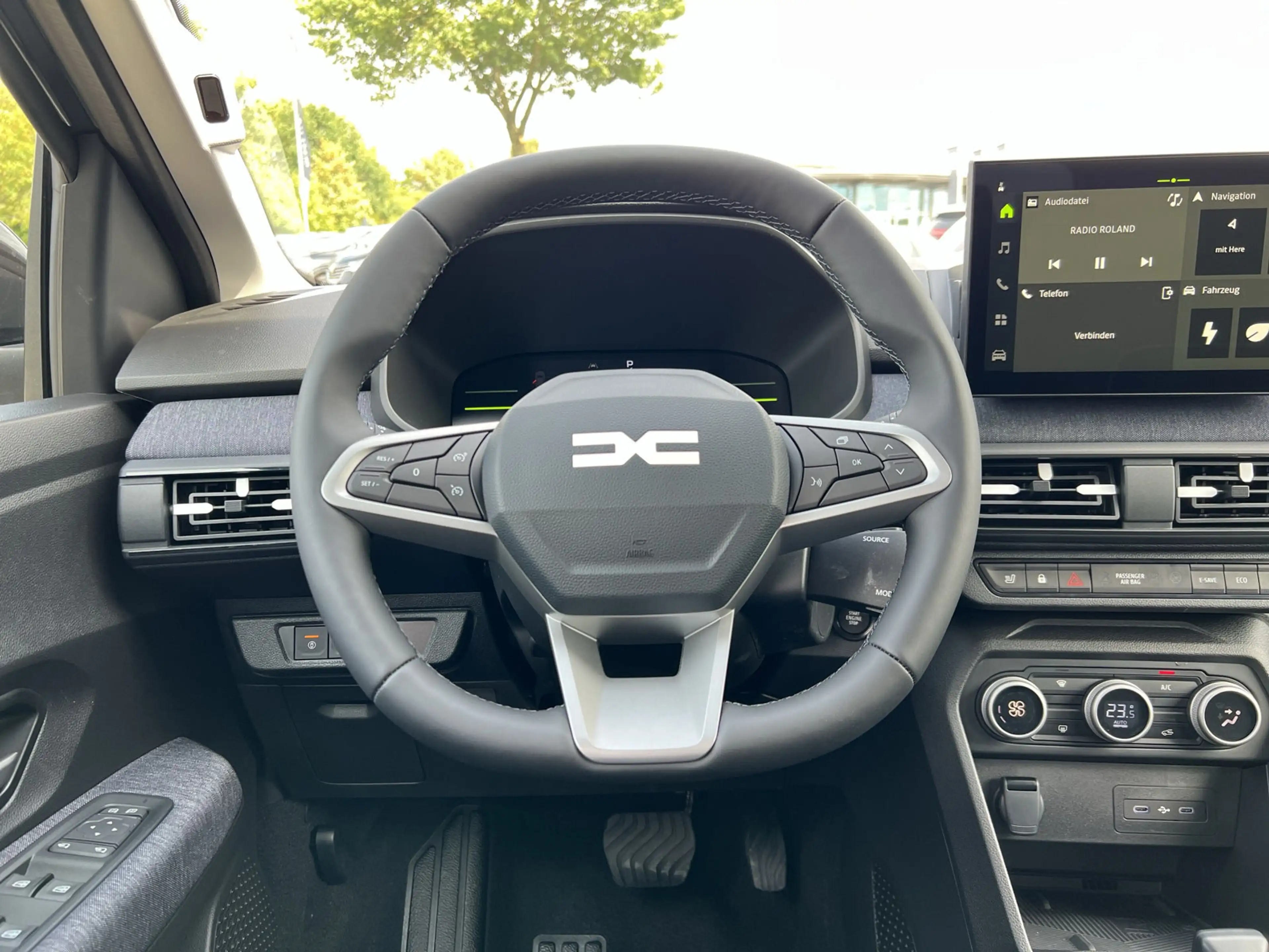 Dacia Jogger Full Hybrid 155 Journey 5-S RFK+SHZ+NAVI — photo 7