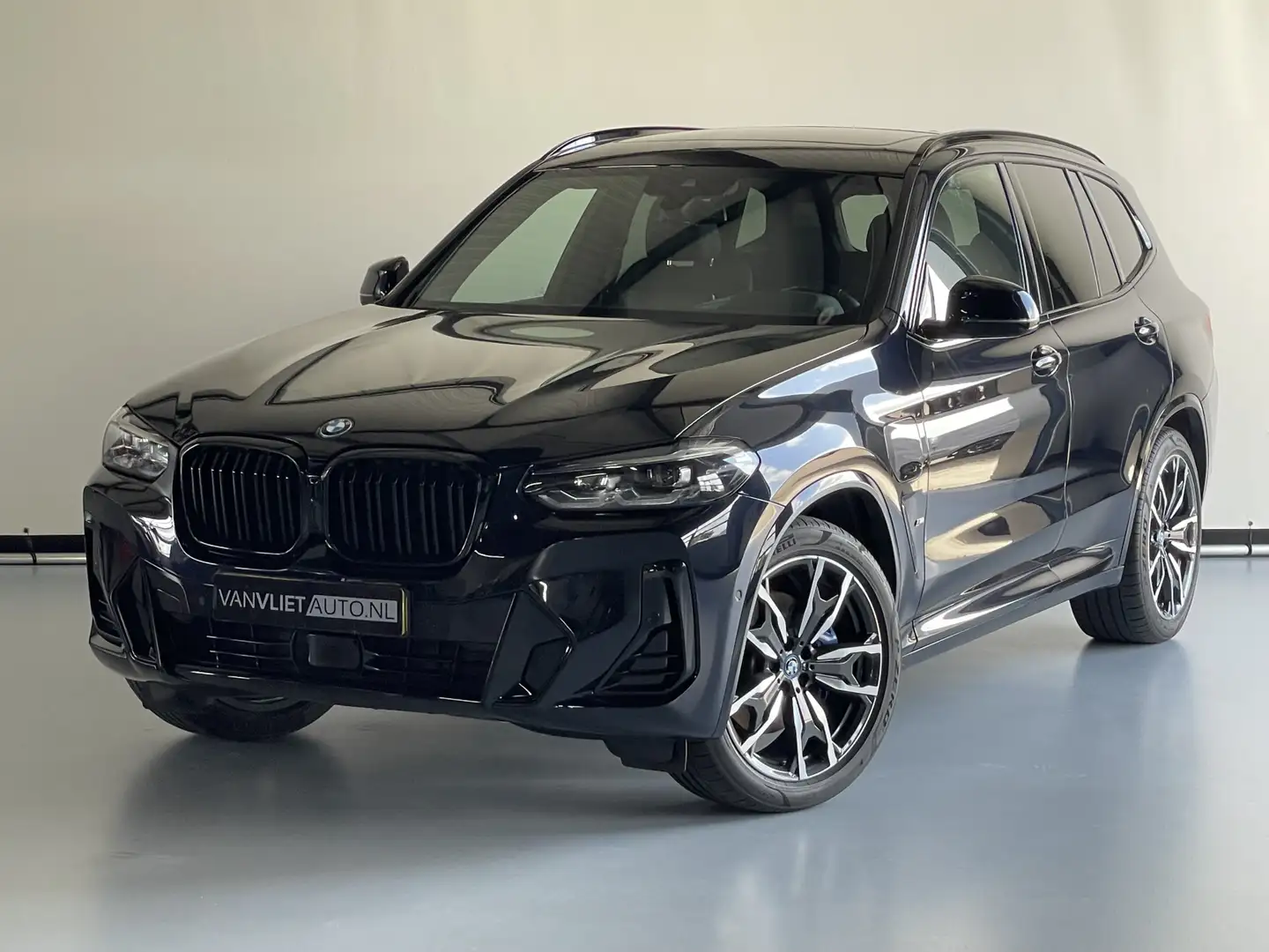 BMW X3 xDrive30e High Executive M Sport Panorama Dak / Le Noir - 1